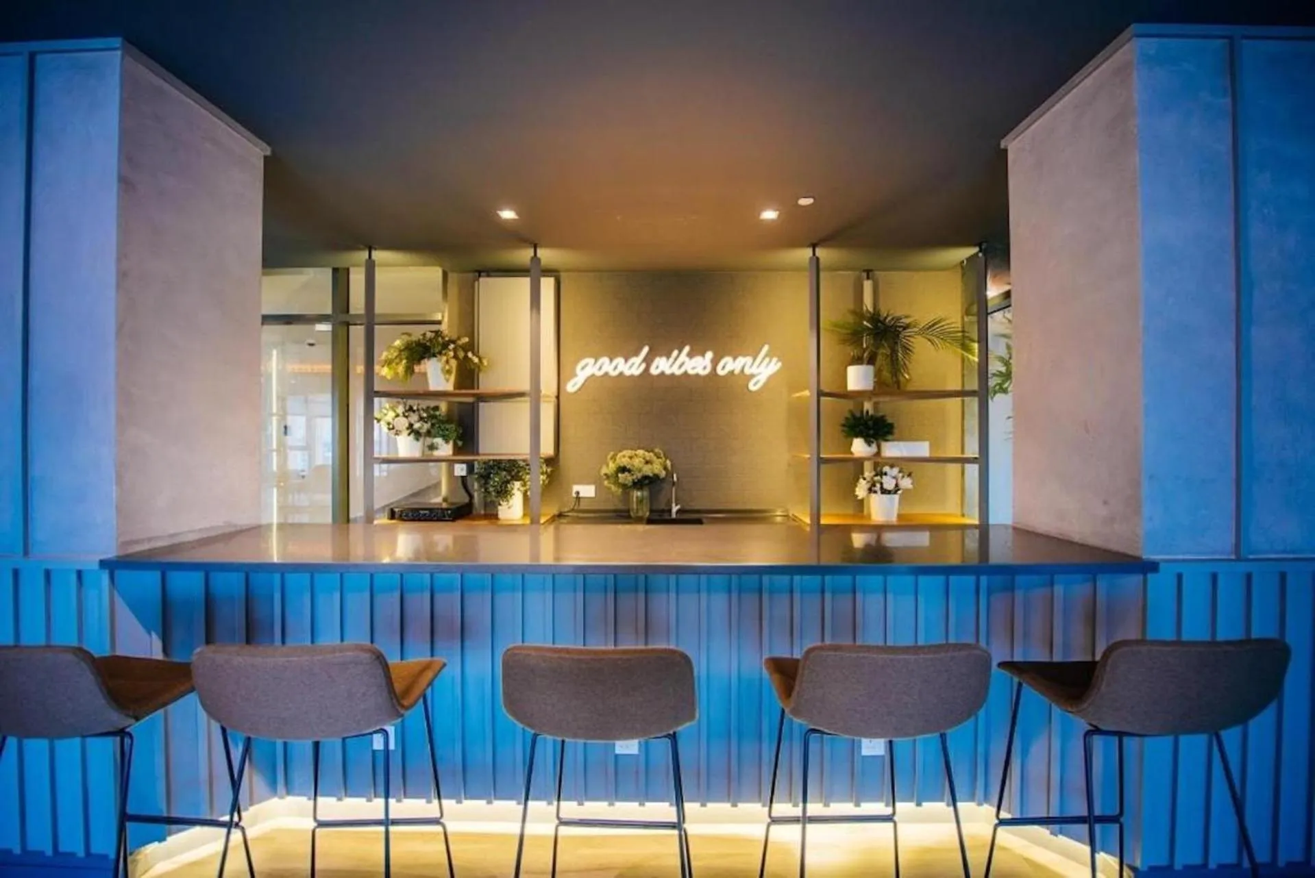 Seating area in Ceylonz Suite Kuala Lumpur Bukit Bintang