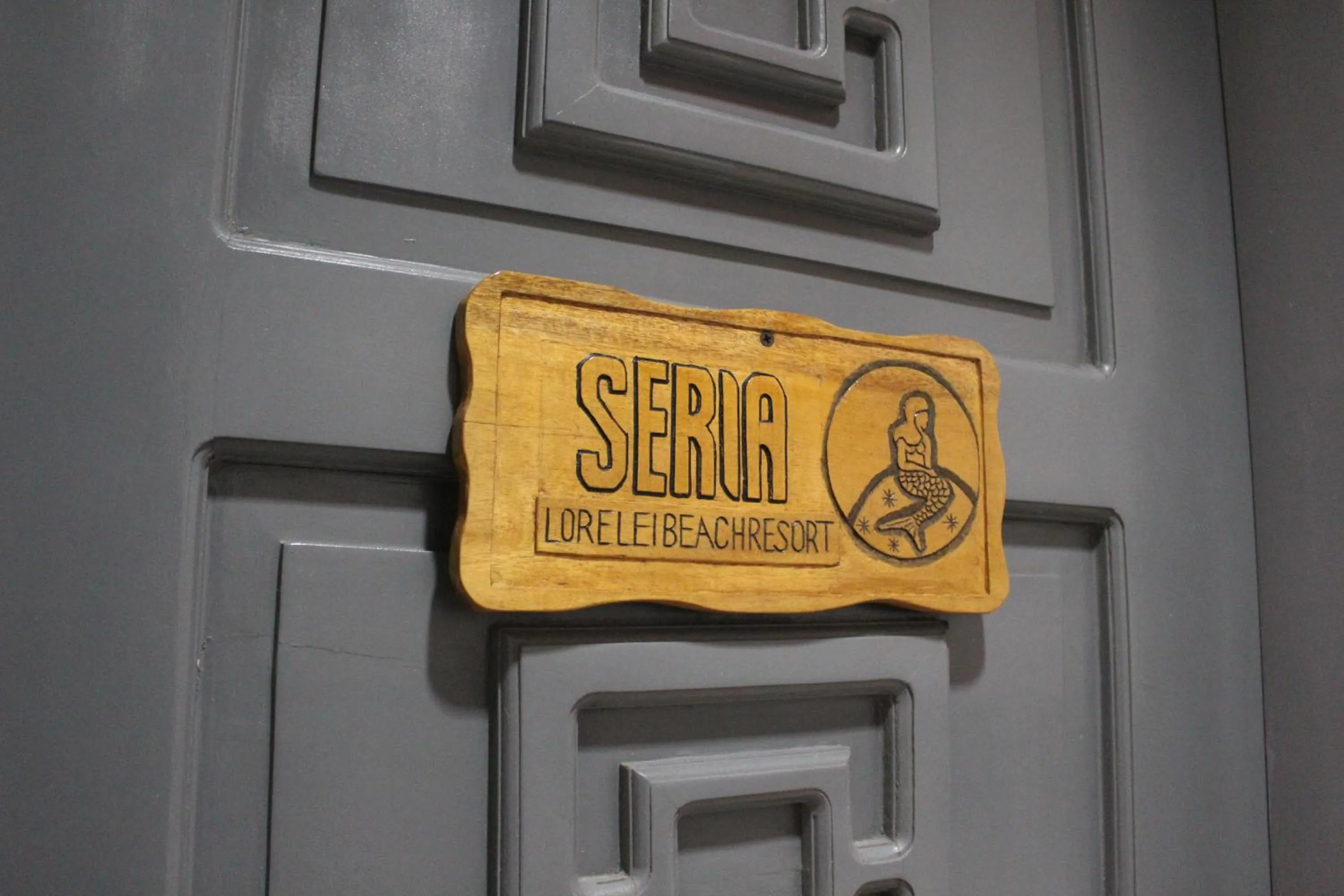 Bed in LORELEI BEACH RESORT