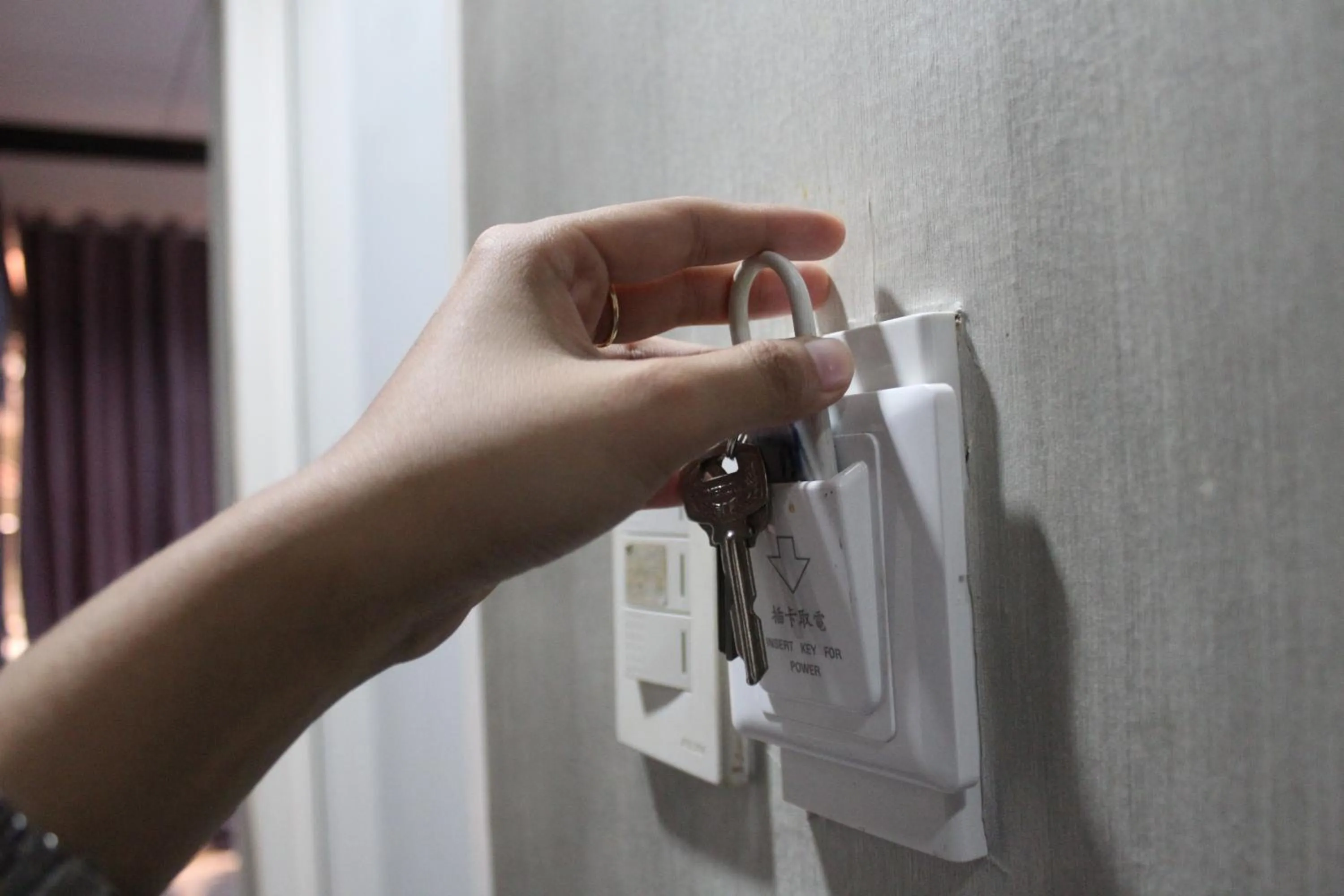 microwave in LORELEI BEACH RESORT