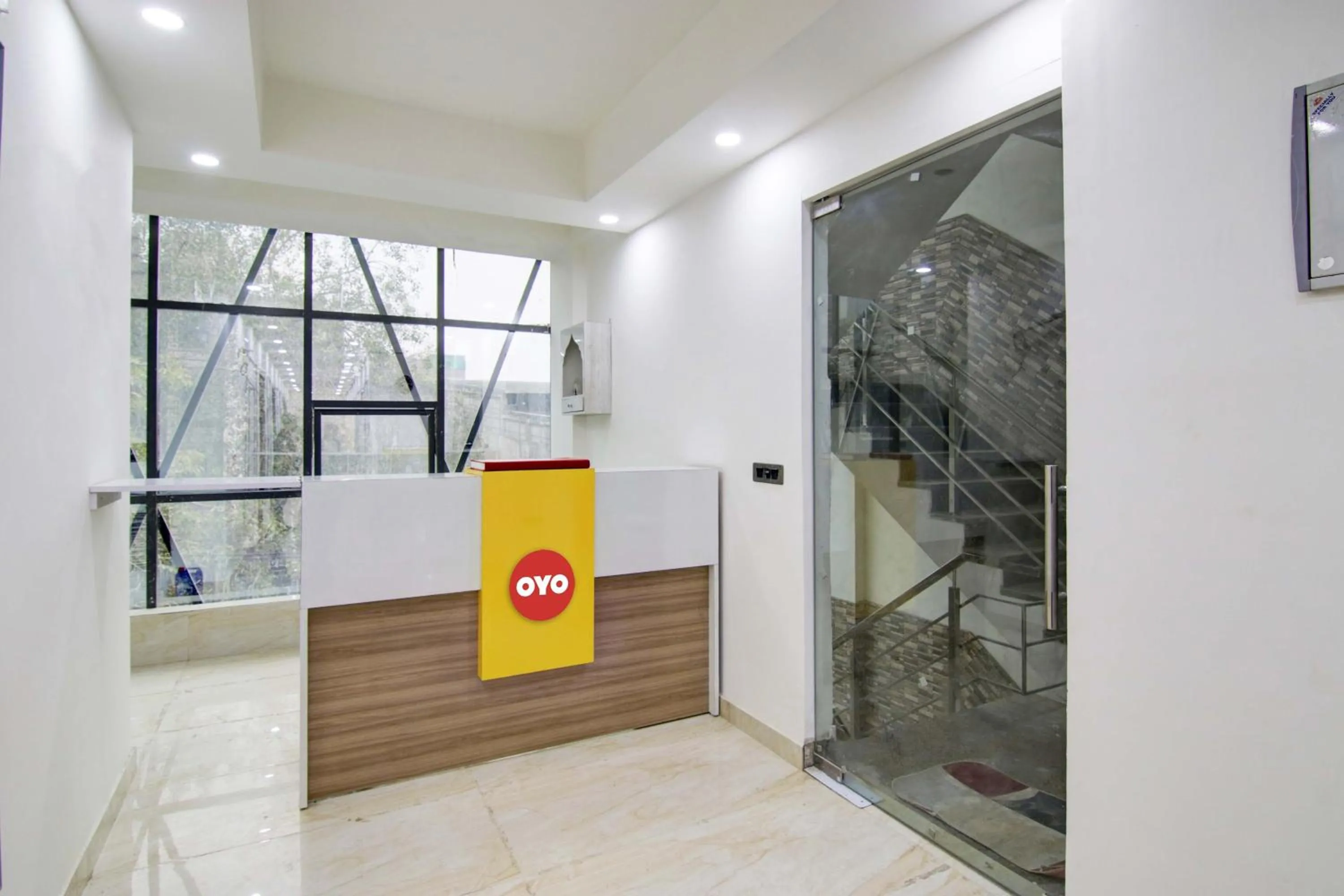 Lobby or reception in Hotel O Villa DEste