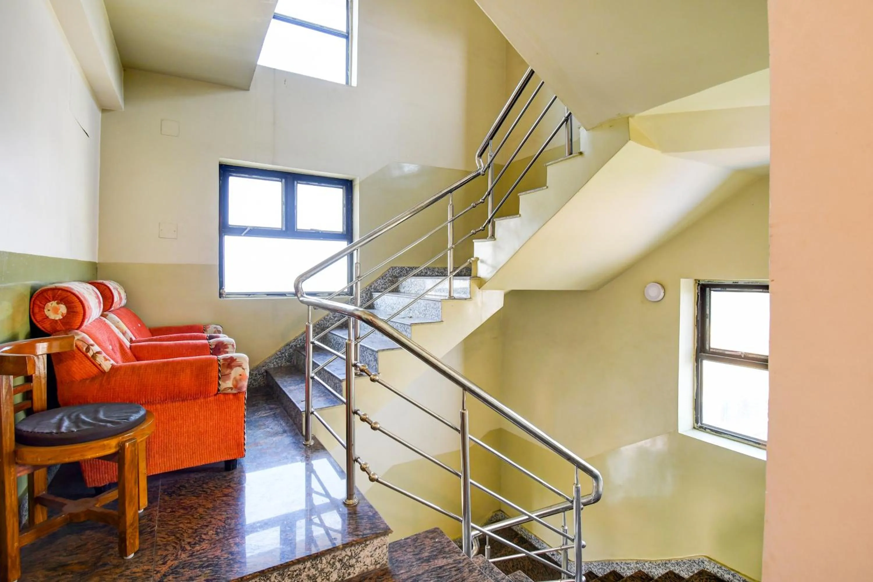 Lobby or reception in Collection O by OYO Flavour