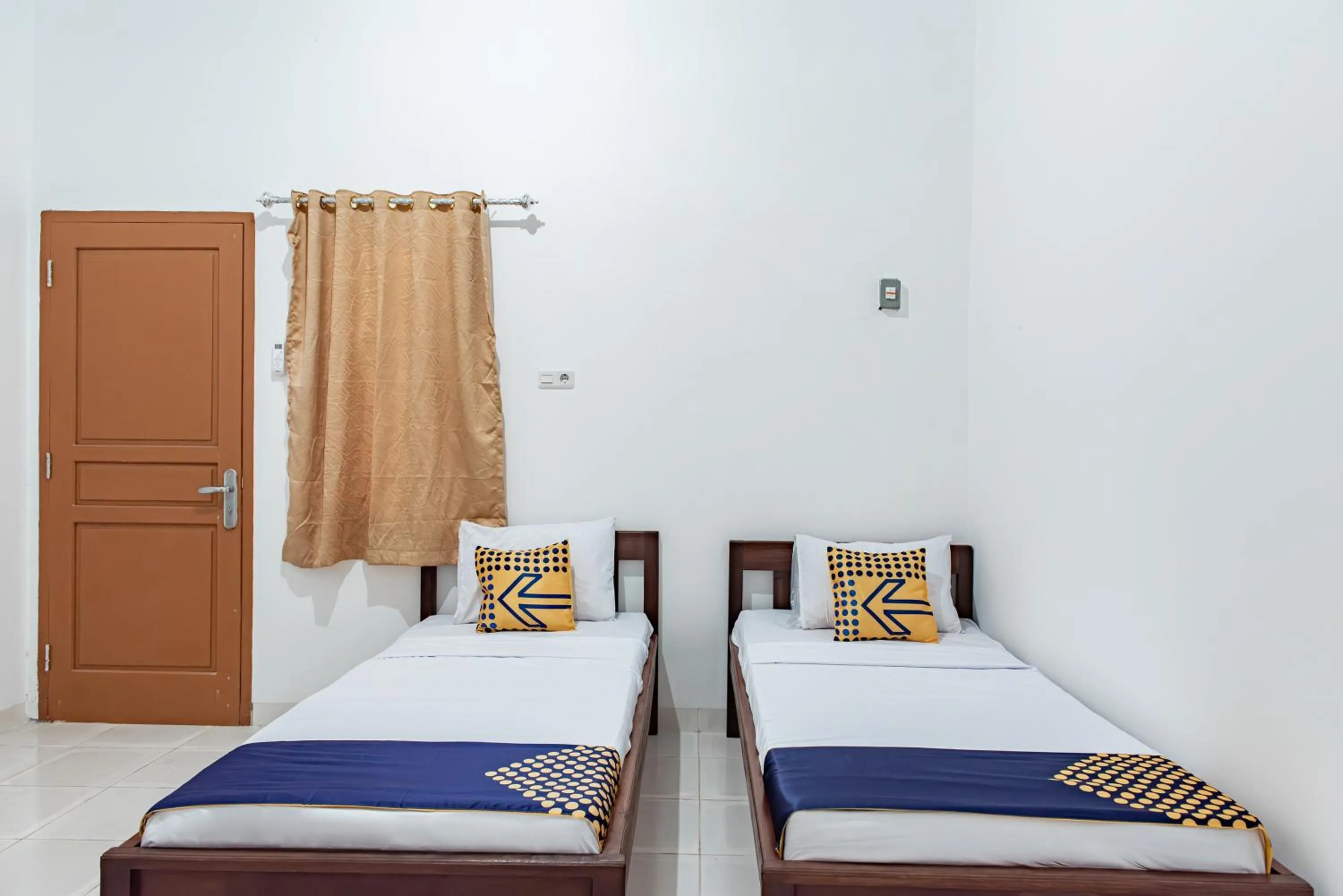 Bedroom, Bed in Hotel O Alnasya Syariah