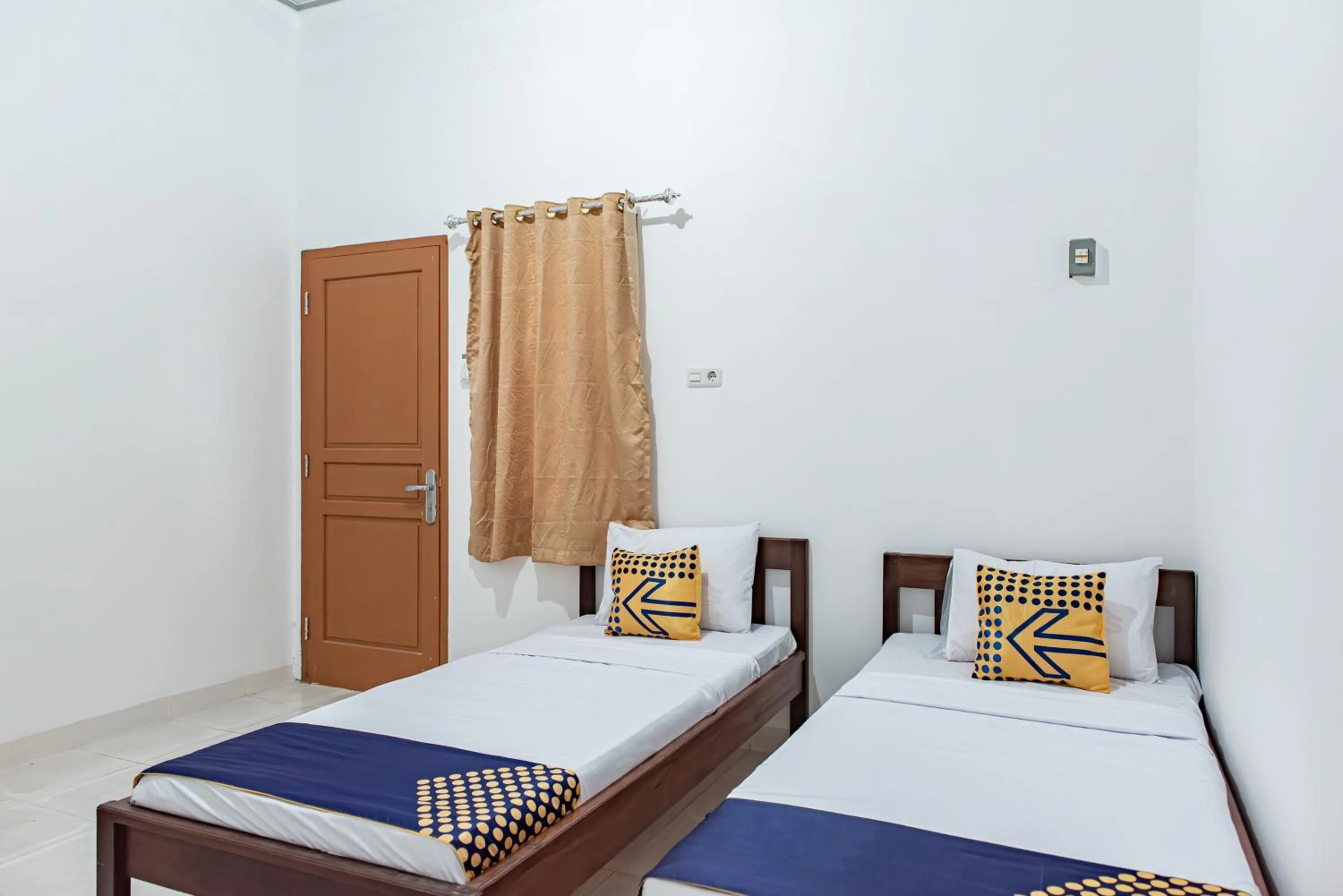 Bedroom, Bed in Hotel O Alnasya Syariah