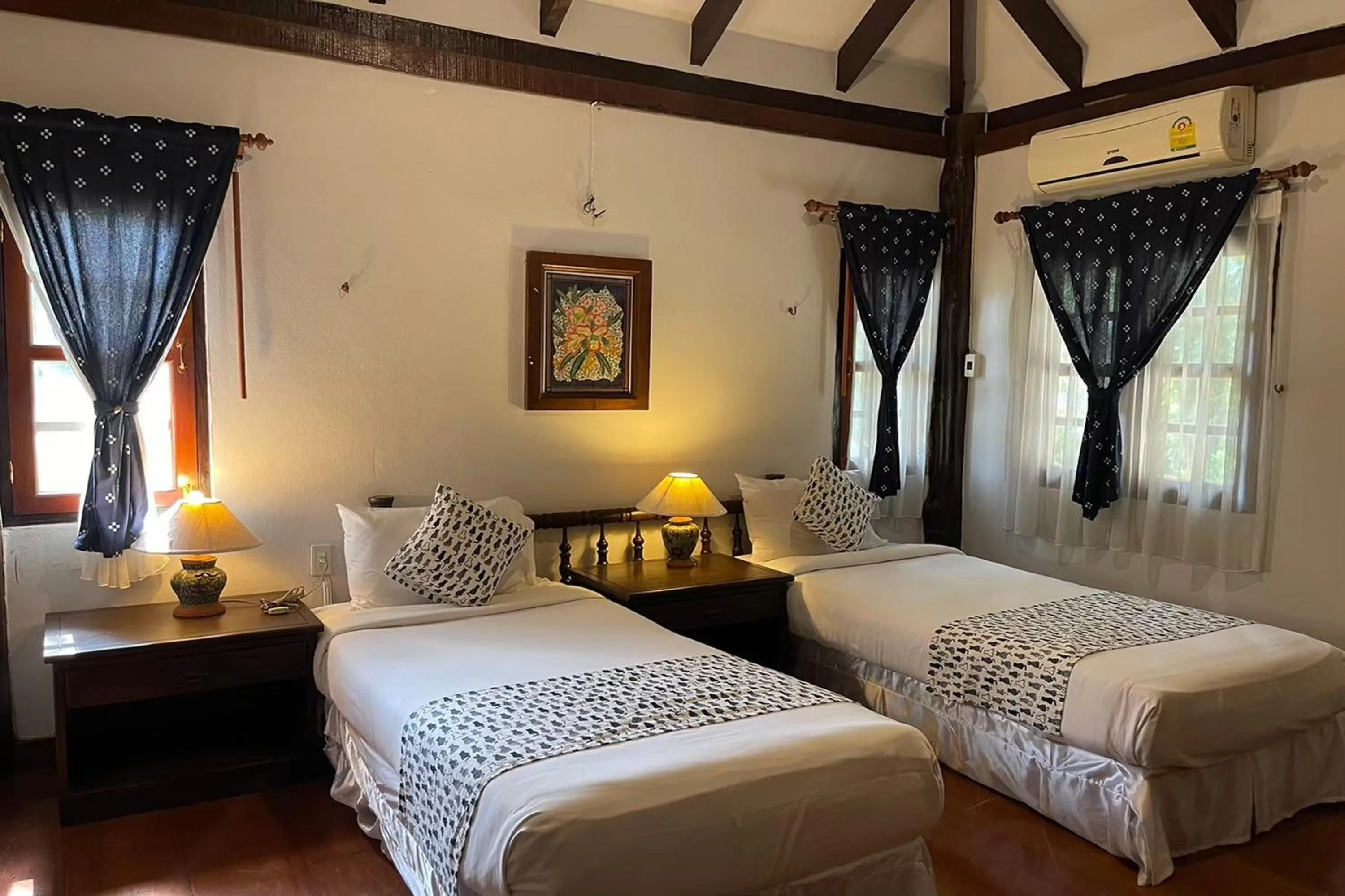 Bed in Phu Ing Fah Resort