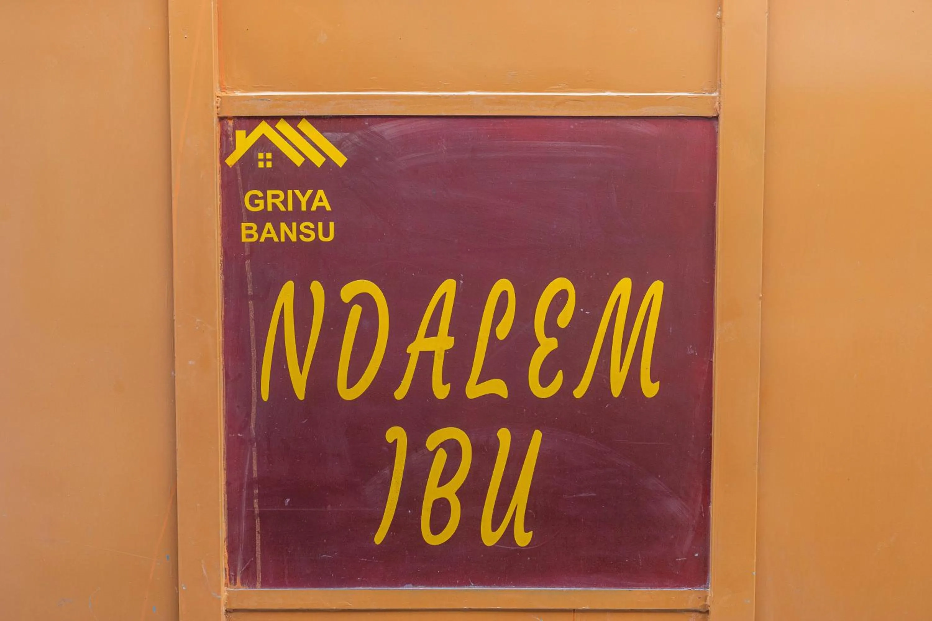 Property building in GRIYA BANSU : Ndalem Ibu