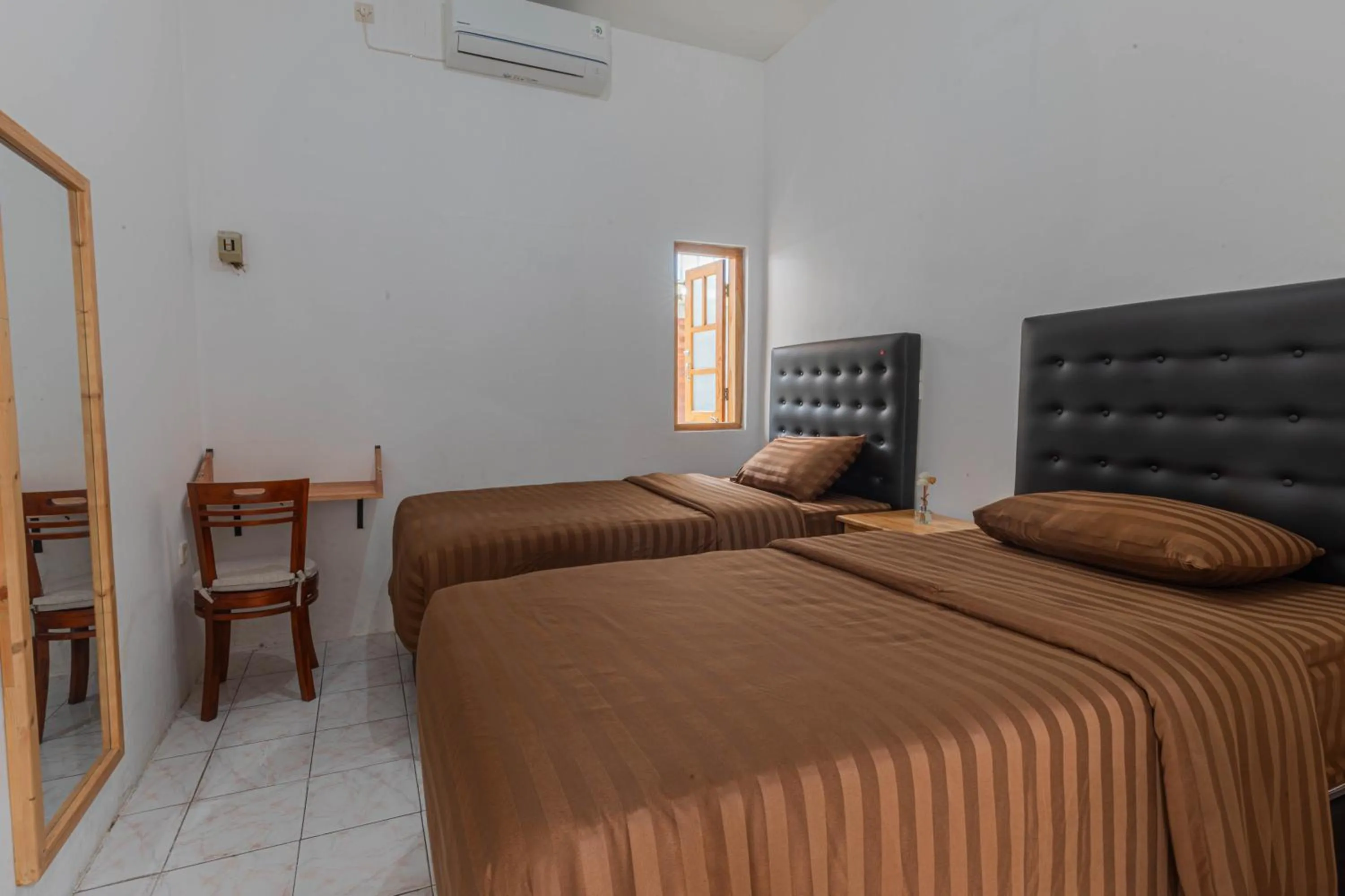 Bed in GRIYA BANSU : Ndalem Ibu