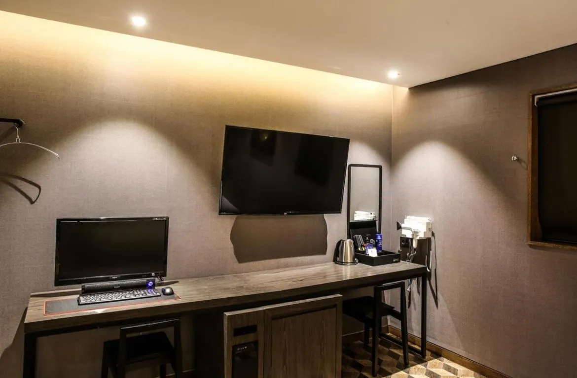 Mari Hotel Terminal Branch