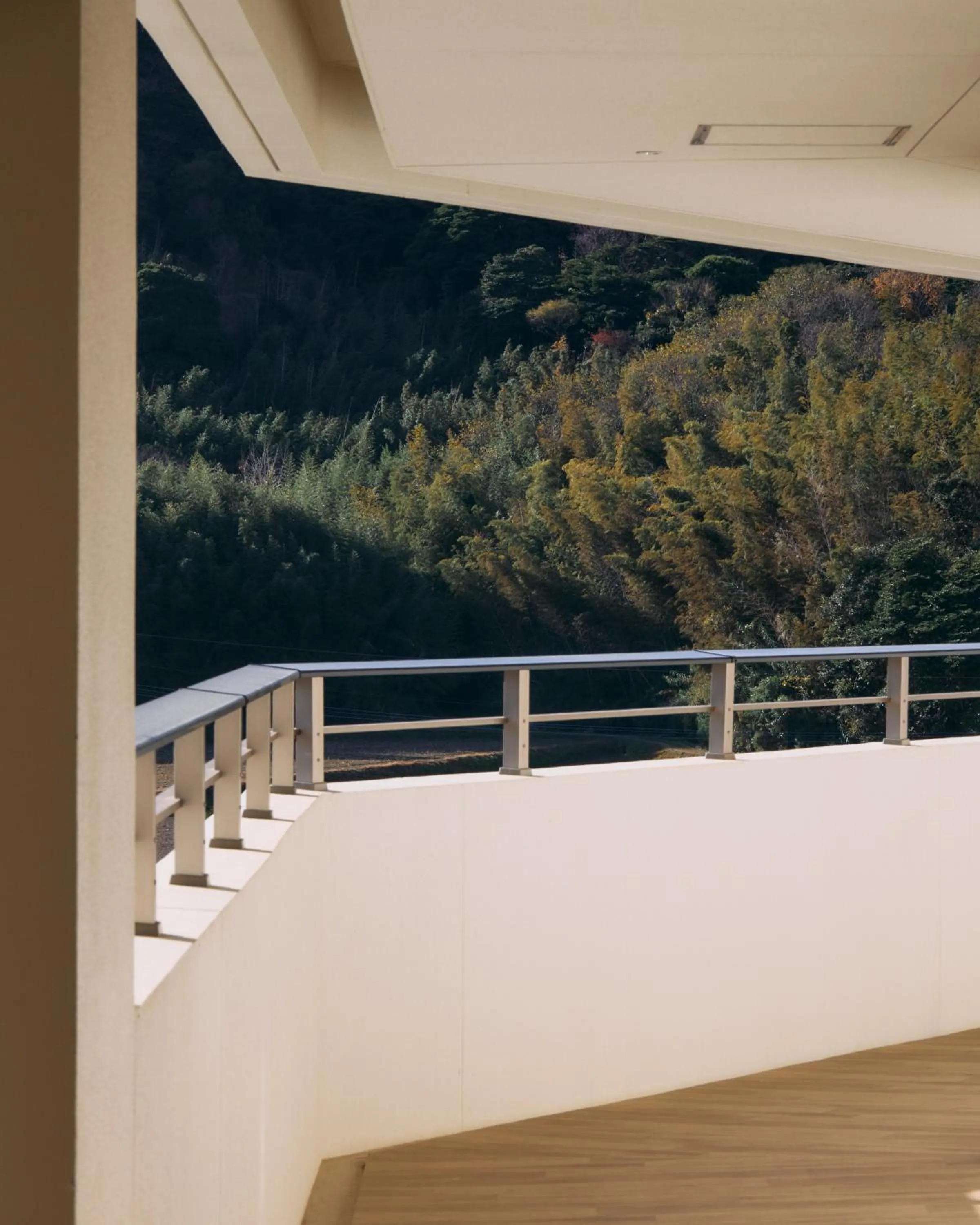 Property building in seven x seven Itoshima