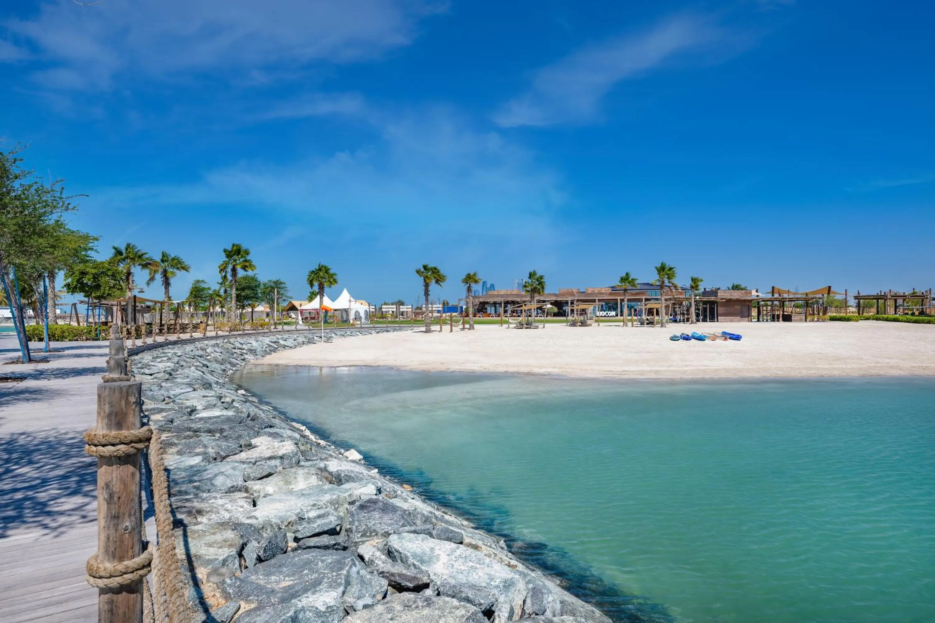 Beach in Bab Al Nojoum Hudayriyat Villas