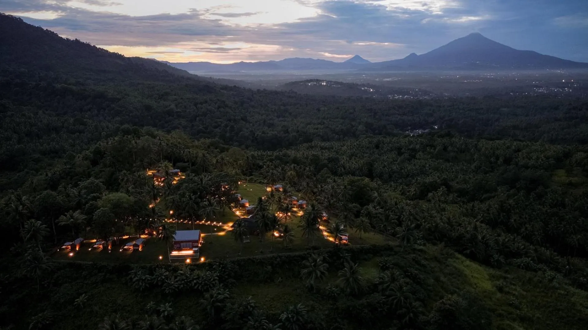 Bobocabin Bunaken Hills, Manado