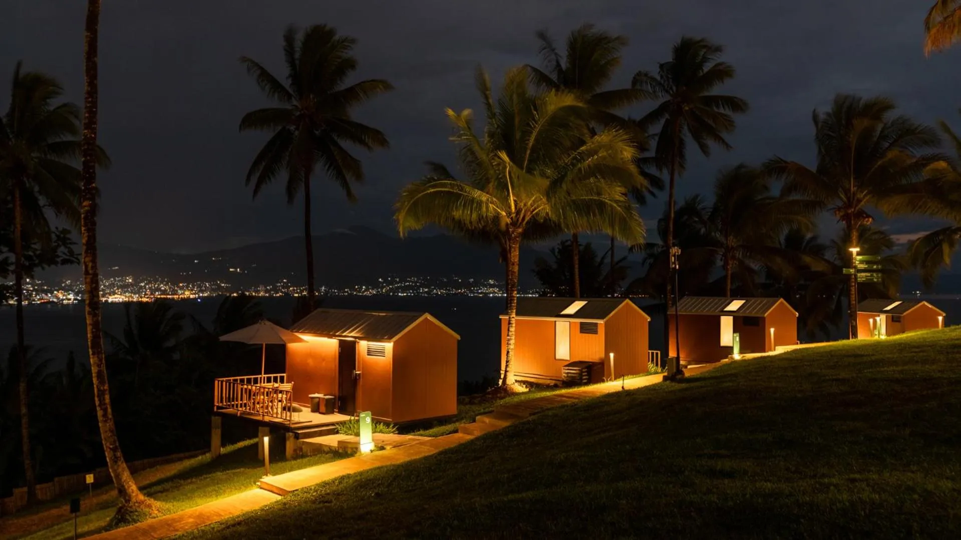 Bobocabin Bunaken Hills, Manado