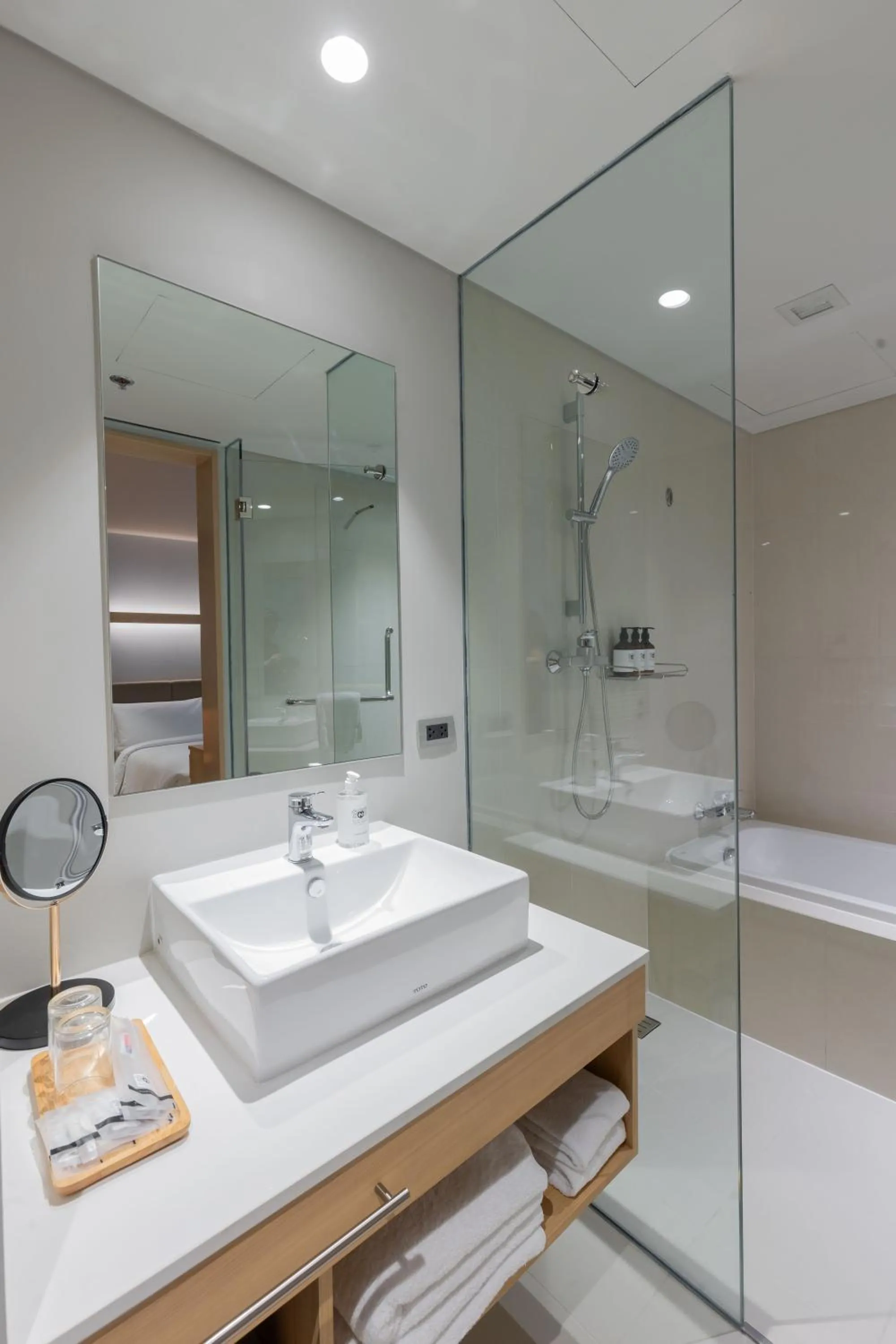 Bathroom in Nishitetsu Hotel Croom Bangkok Silom