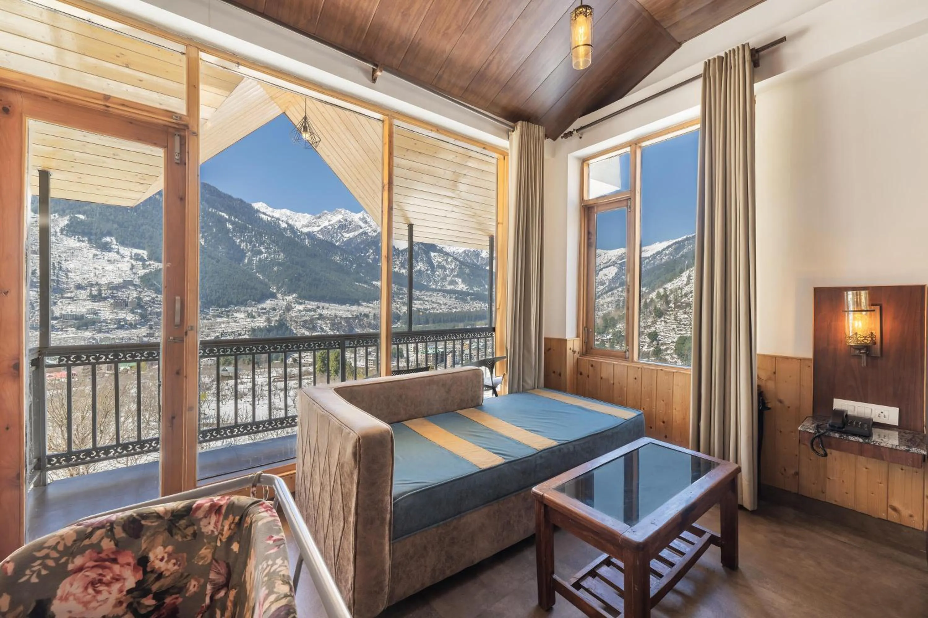 Winter in Echor Himalayan Heights Resorts & Spa Manali