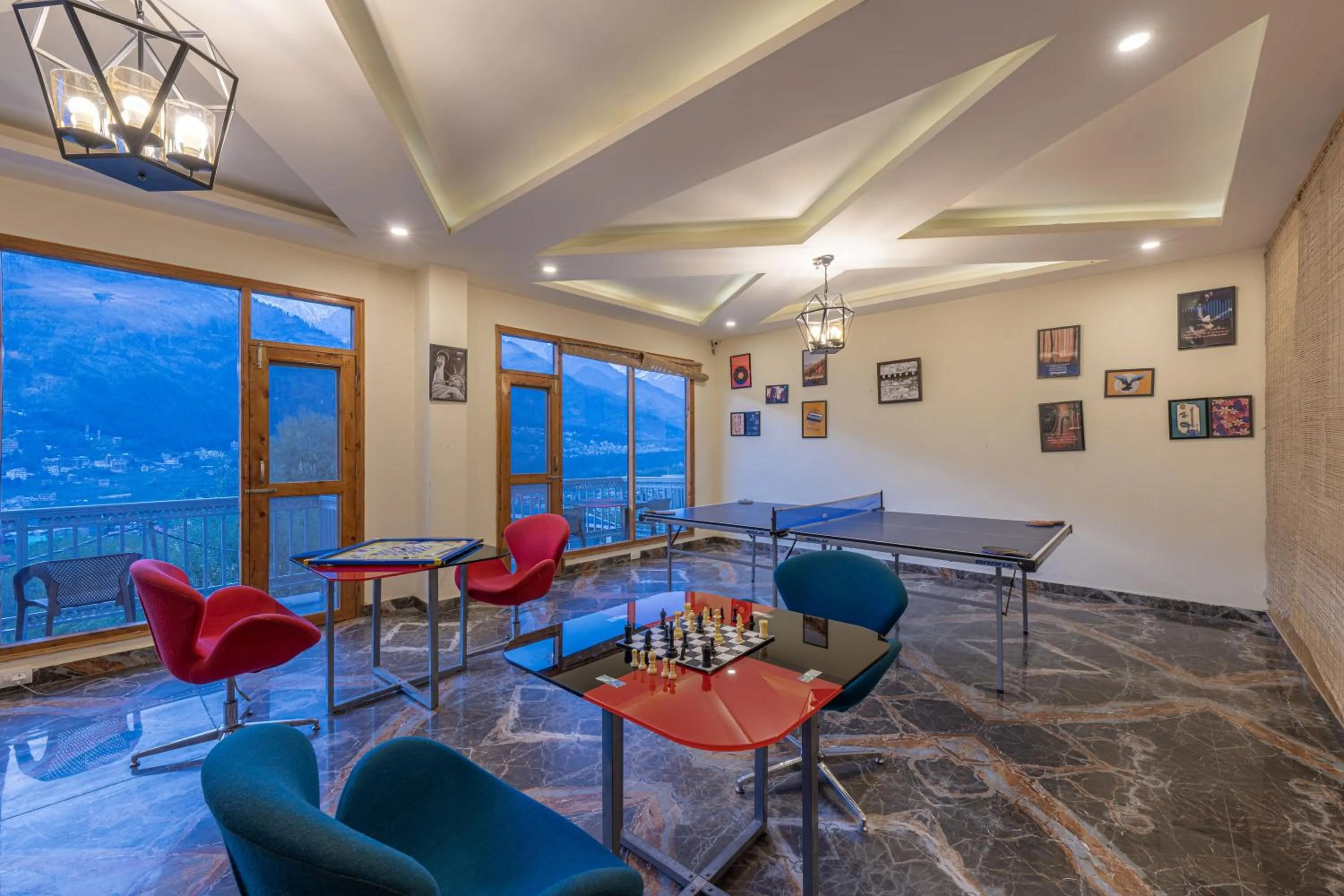 Living room in Echor Himalayan Heights Resorts & Spa Manali