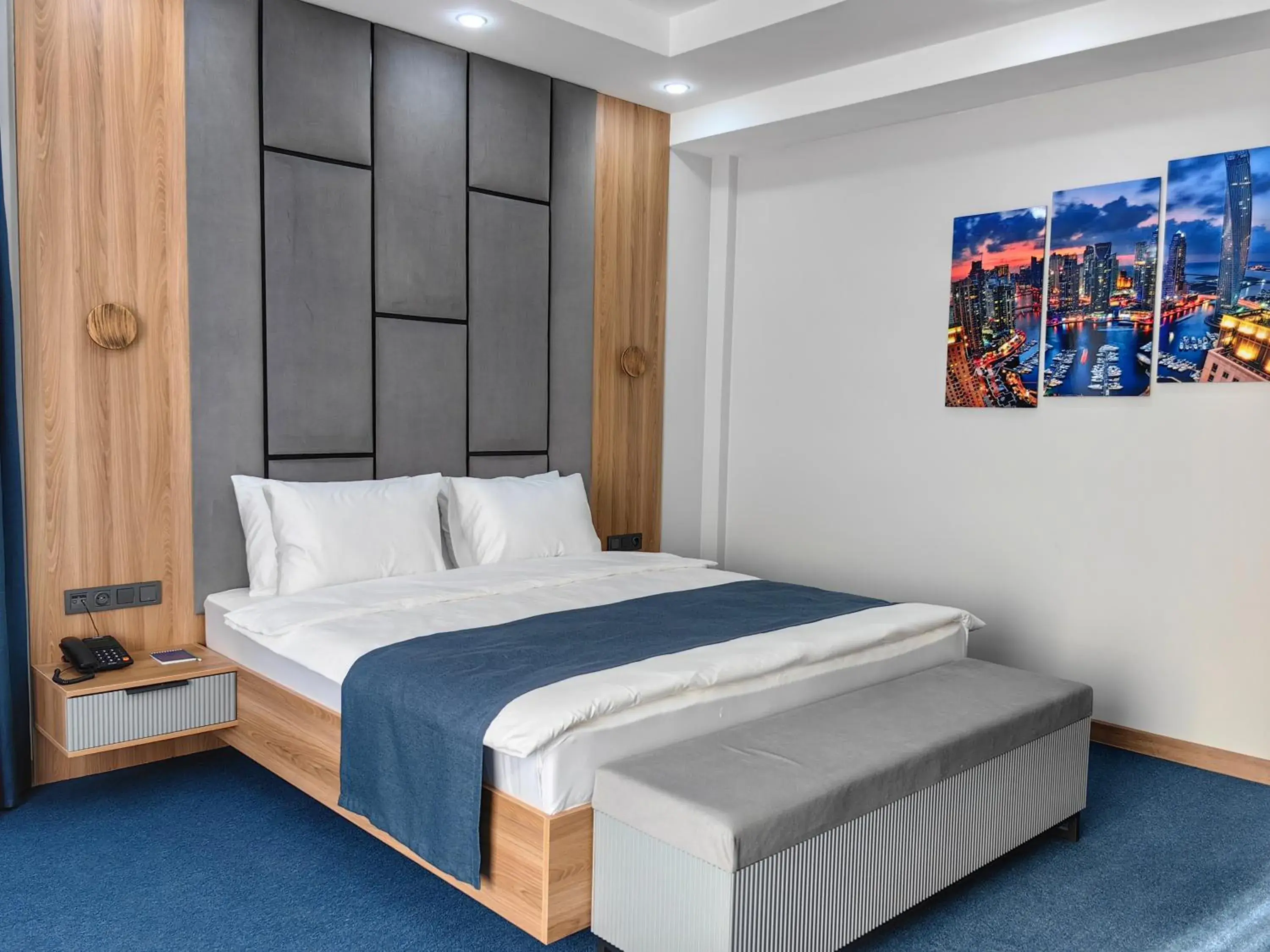 Standard Double Room in Shymkent Park Hotel Standard Double Room in Shymkent Park Hotel