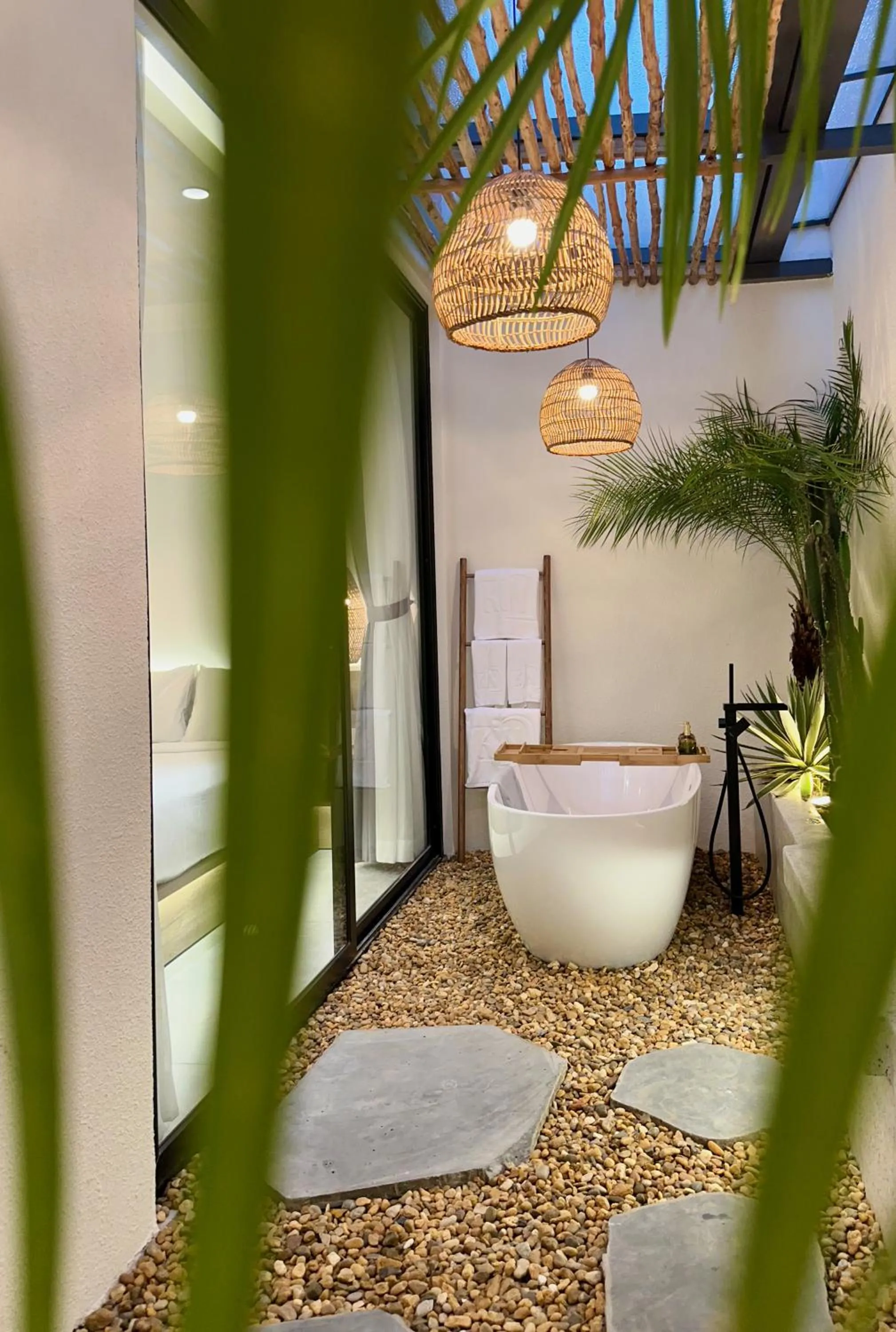 Garden in Kin Wander Trung Sơn