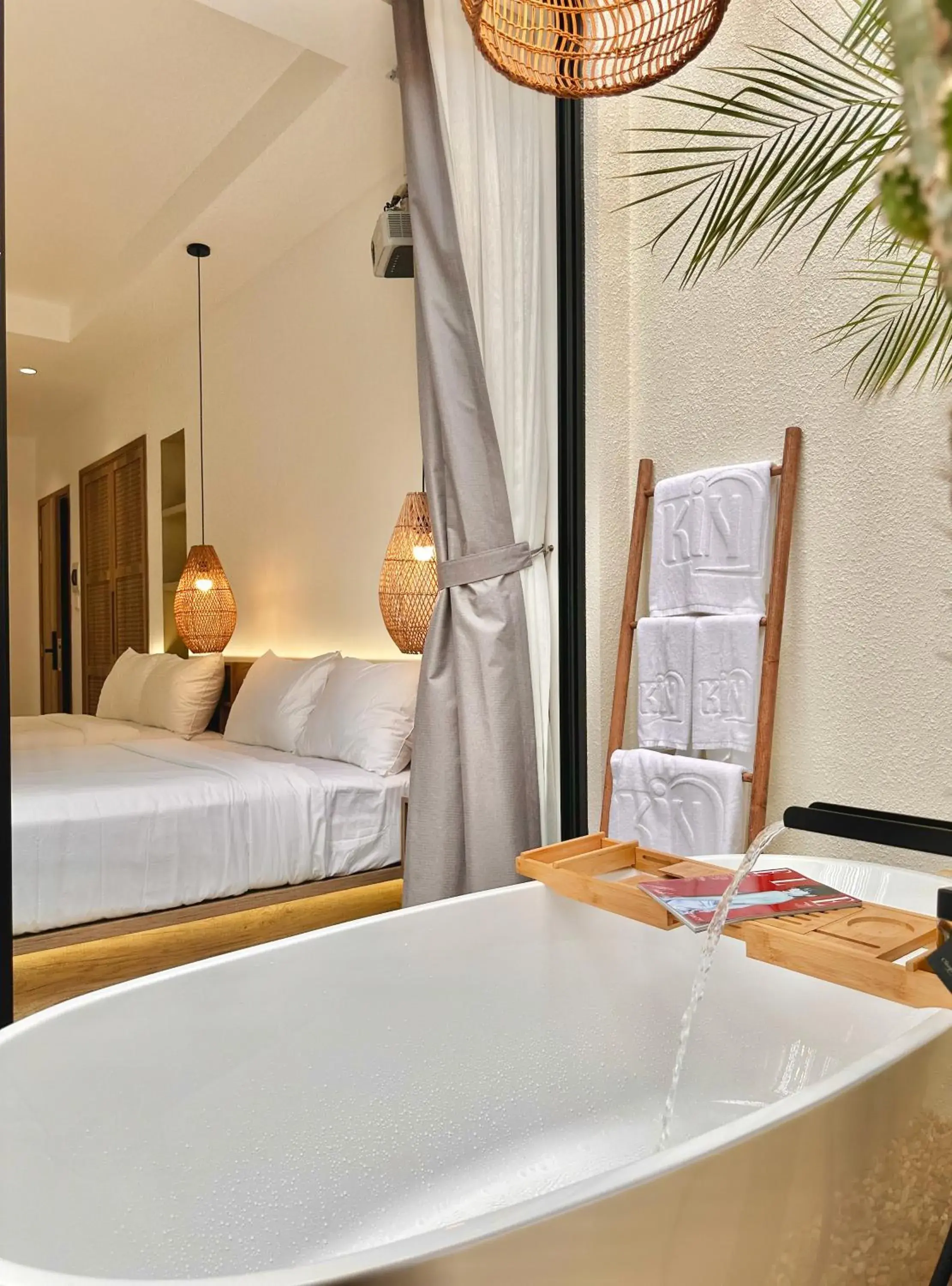 Twin Room with Garden View in Kin Wander Trung Sơn Twin Room with Garden View in Kin Wander Trung Sơn