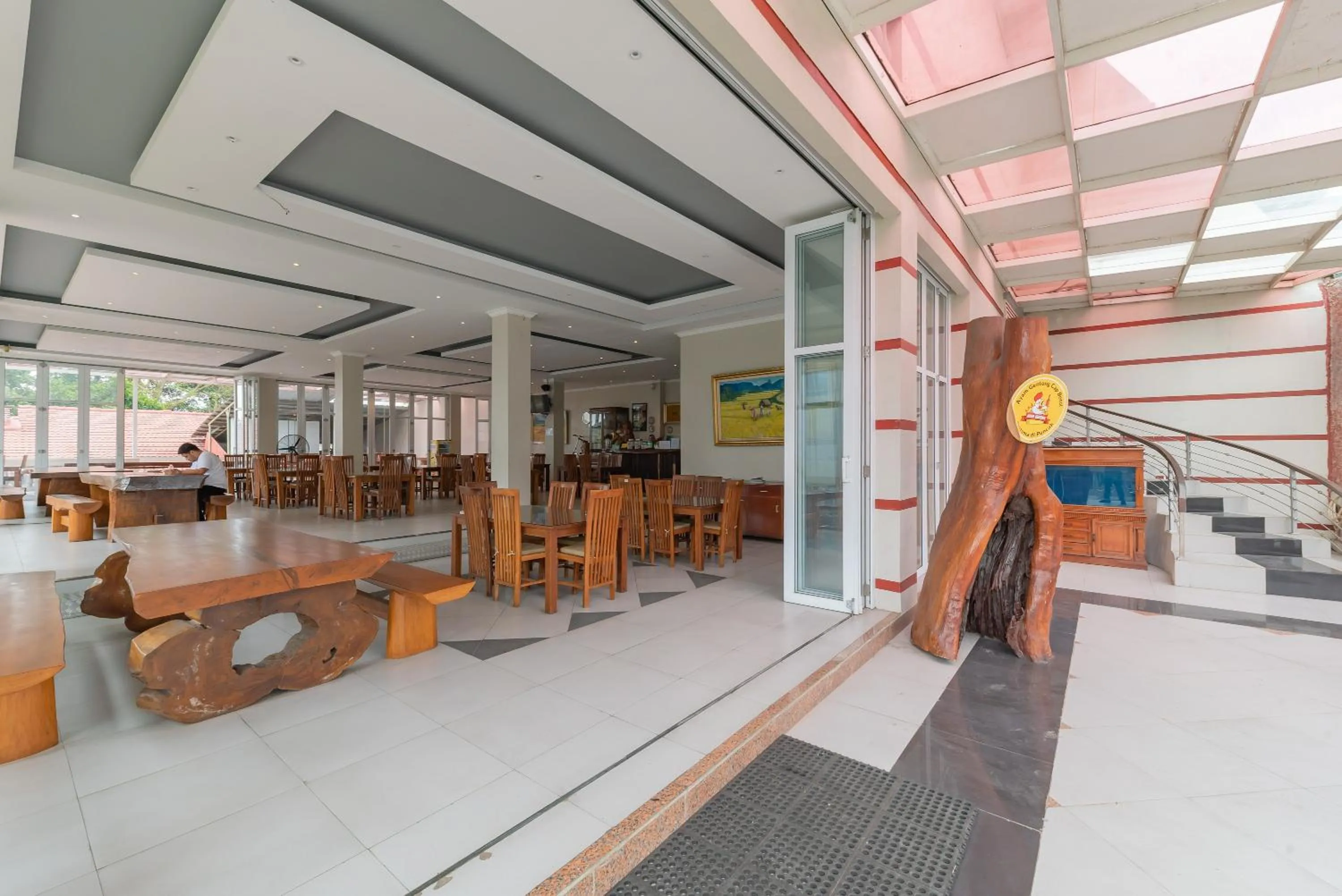 Restaurant/places to eat in Urbanview Resort Botol Cisarua Puncak Bogor