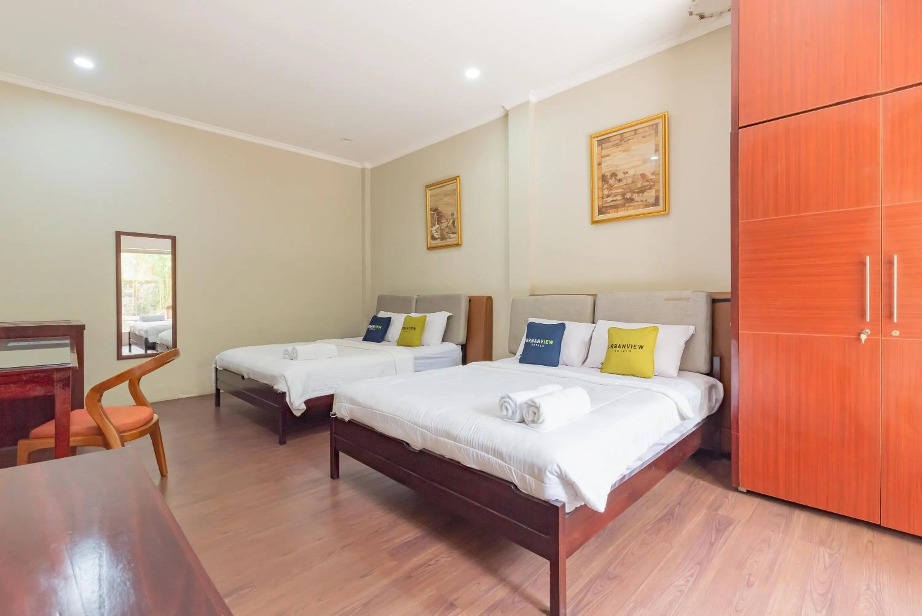 Bed in Urbanview Resort Botol Cisarua Puncak Bogor