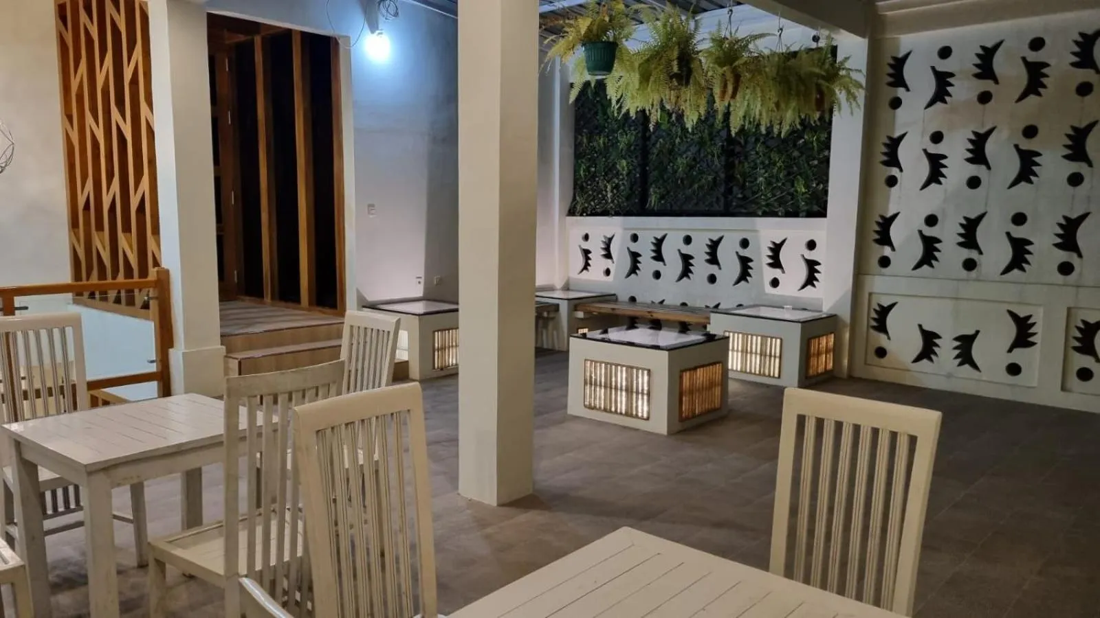 Seating area in Sukun Boutique Hotel Cilacap Managed by GHM