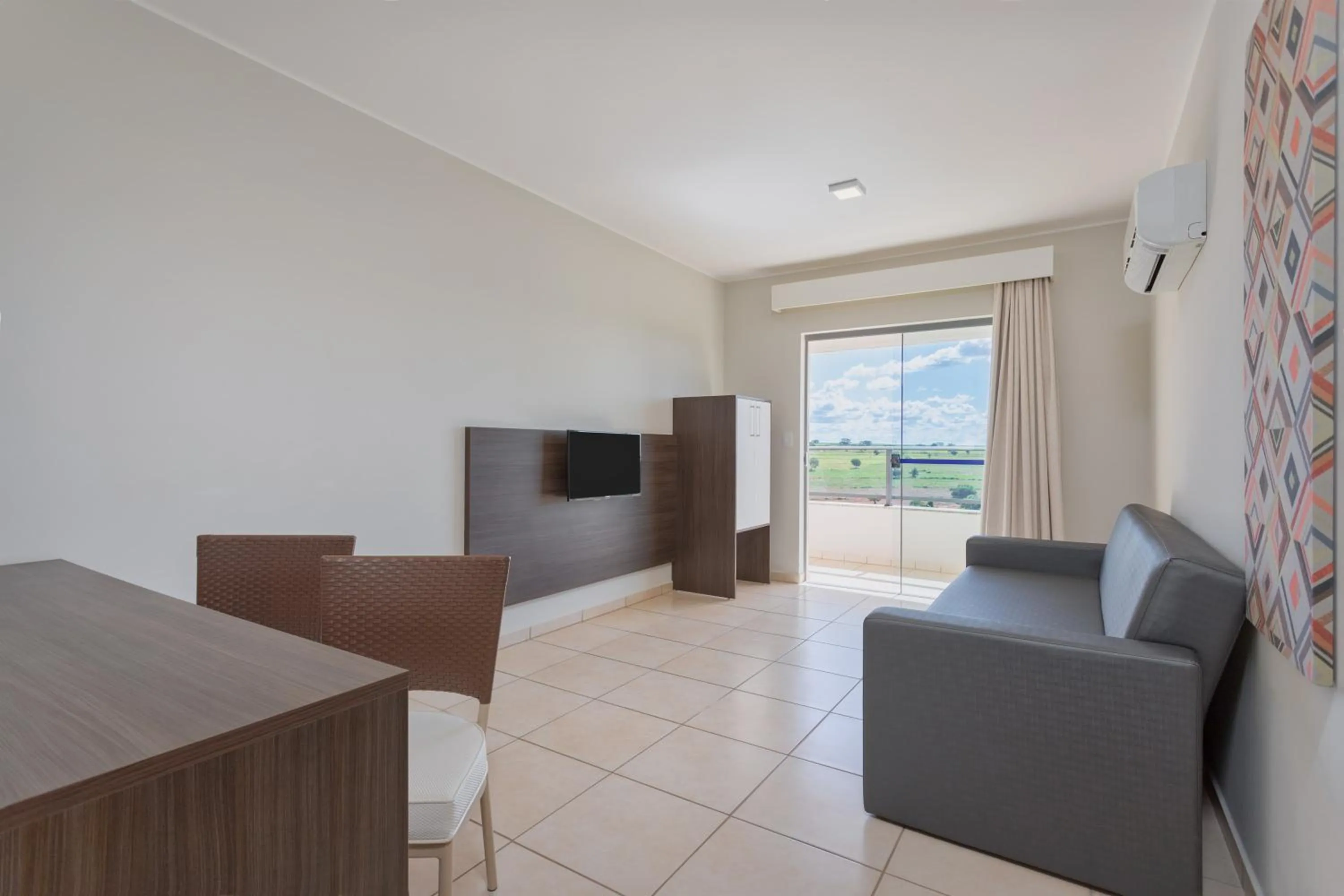 TV and multimedia in Wyndham Olímpia Royal Hotels