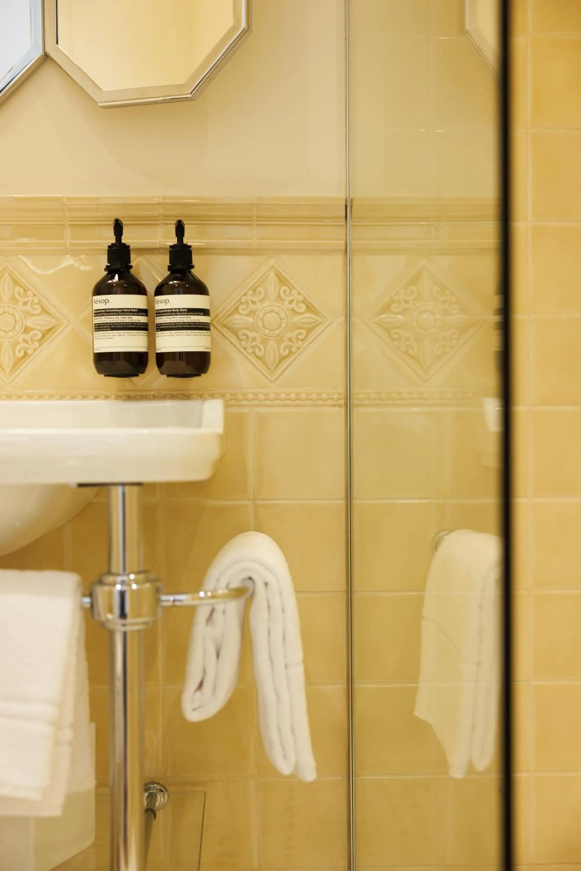 Bathroom in Hotel Fleur de Ville