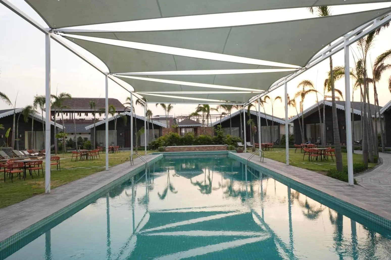 Swimming pool in Maira Resort and Convention Centre