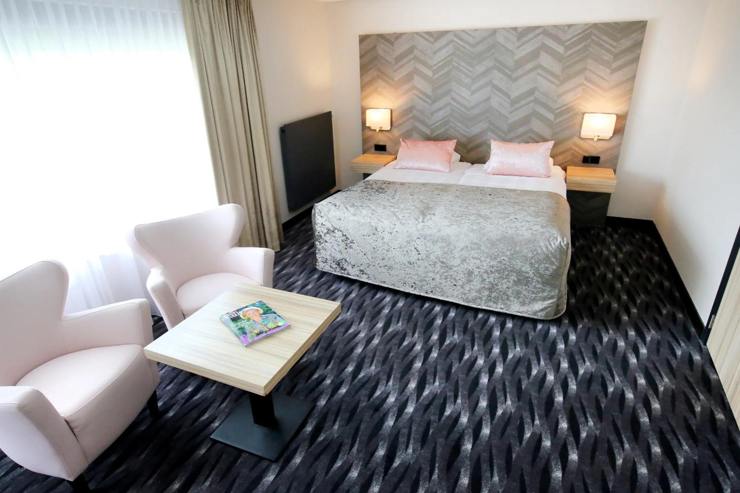 Photo of the whole room, Bed in Van der Valk Hotel Akersloot / A9 ALKMAAR