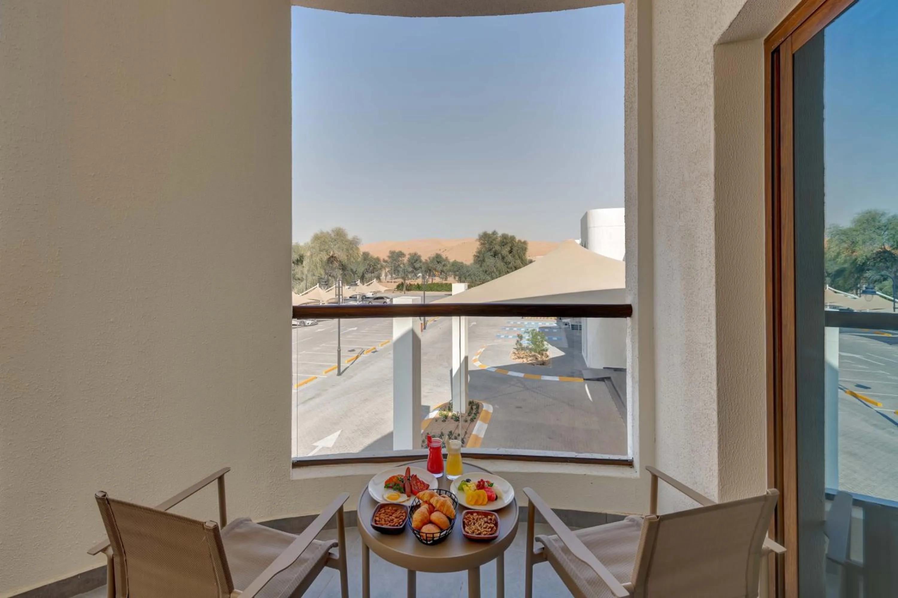 Balcony/Terrace in Western Hotel Liwa