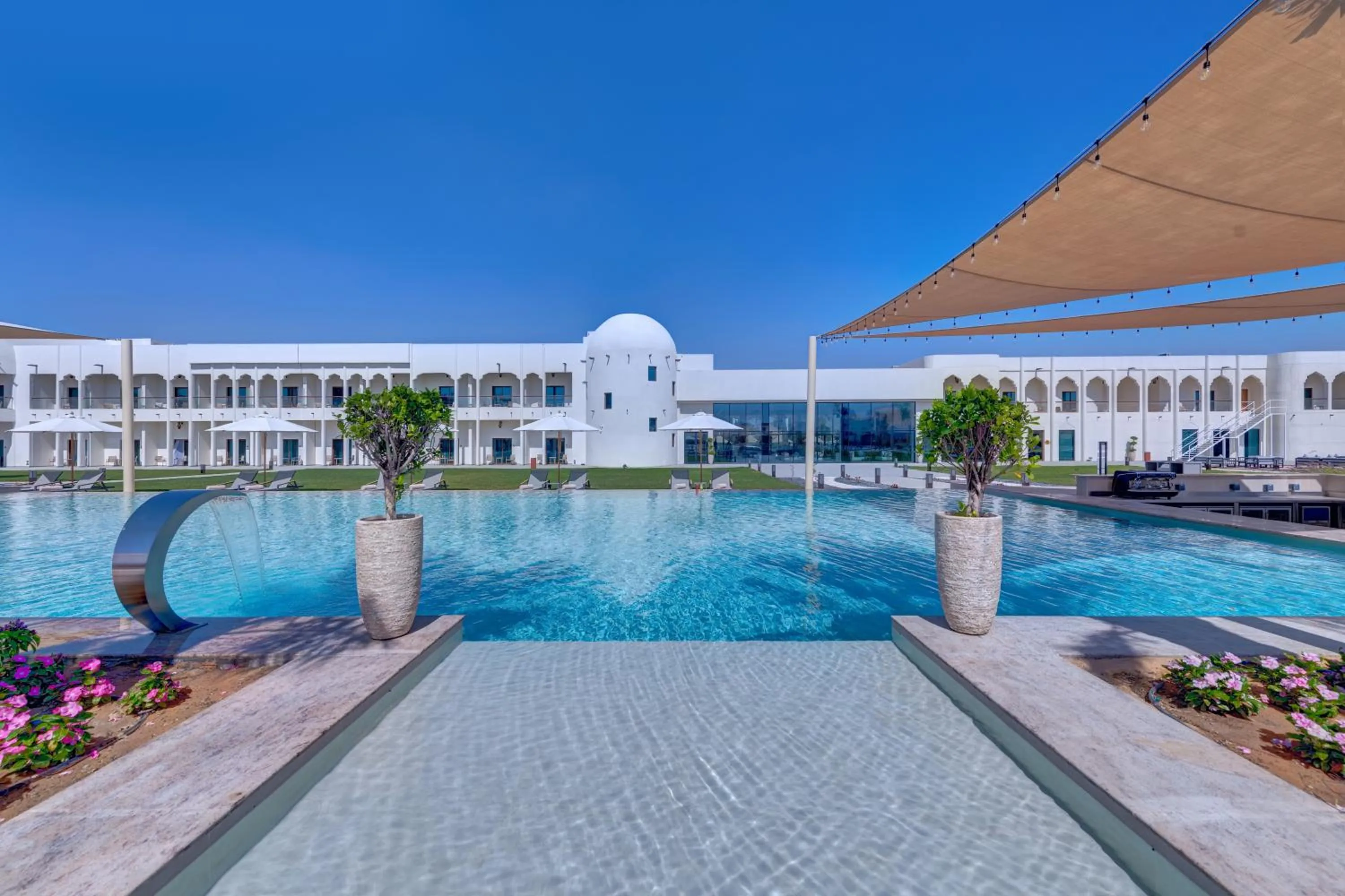 Property building in Western Hotel Liwa