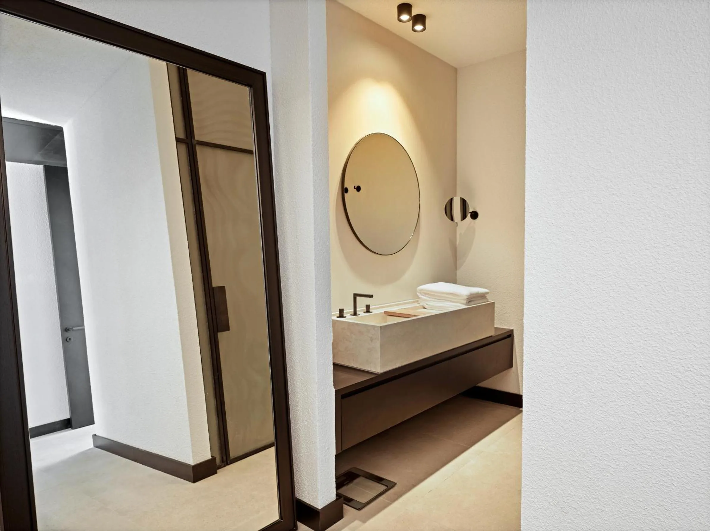 Bathroom in Caja by Maxx Royal