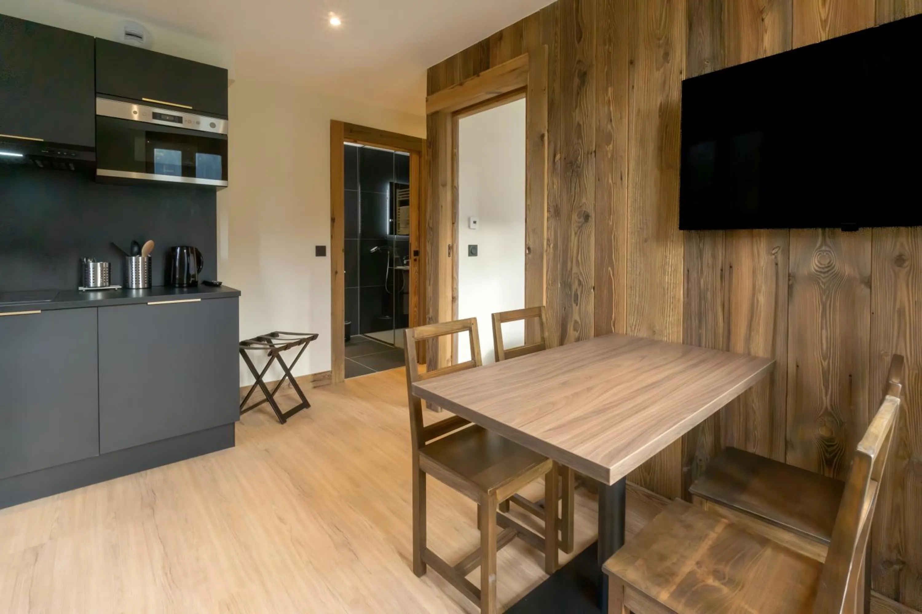 Kitchen or kitchenette in Hostellerie du Petit Saint Bernard