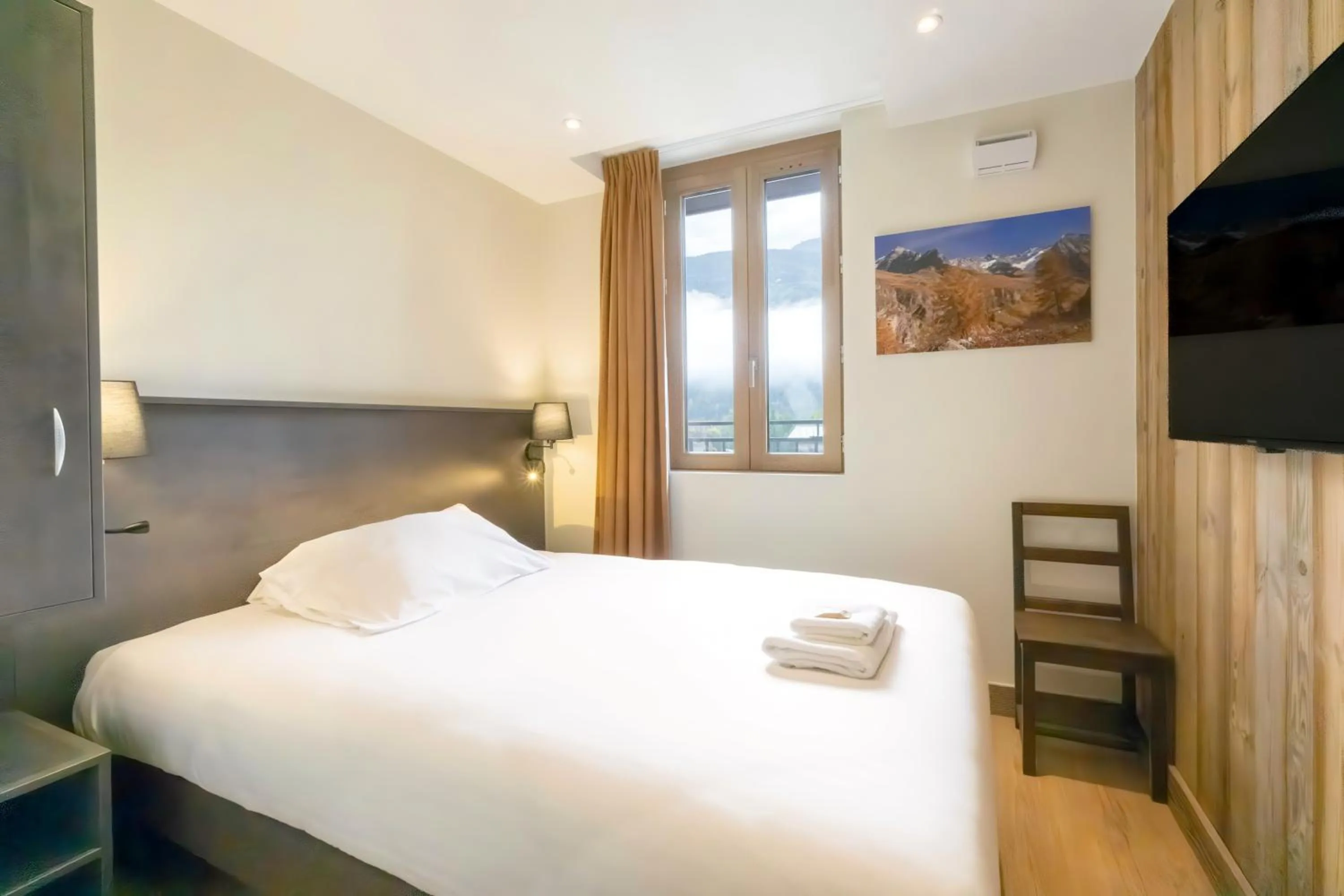 Bed in Hostellerie du Petit Saint Bernard