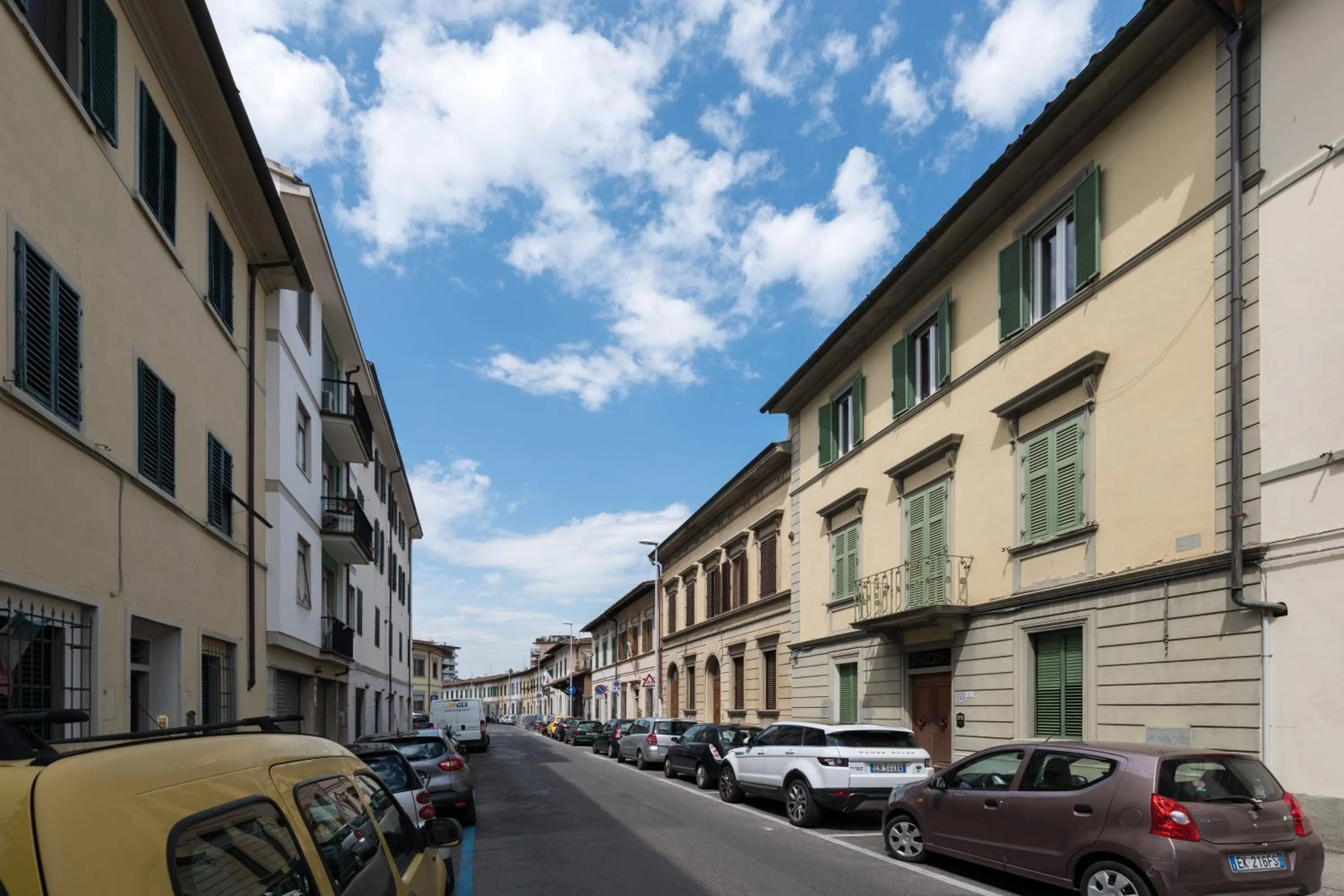 Facade/entrance in Roommo San Iacopino