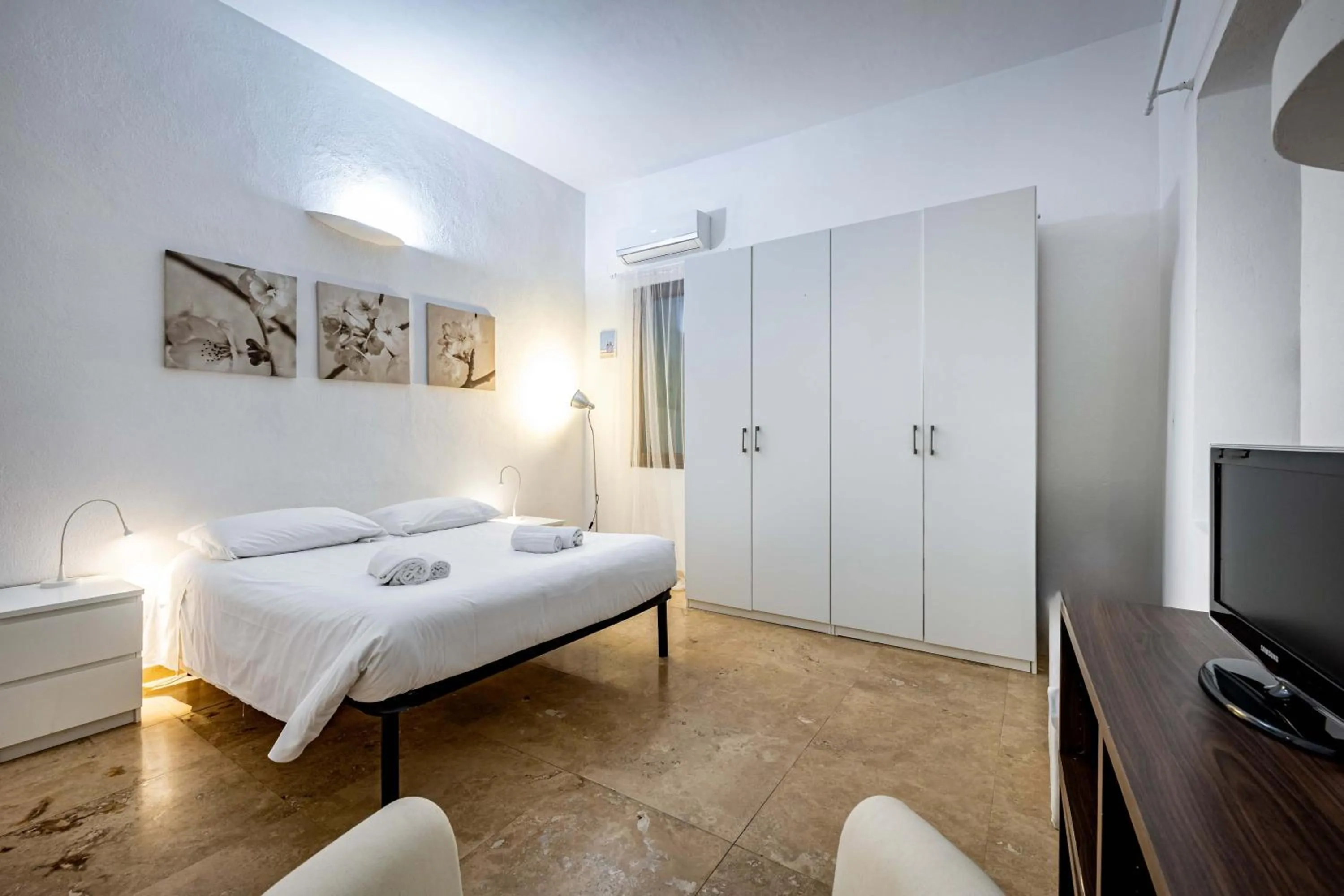 Bedroom, Bed in Roommo San Iacopino