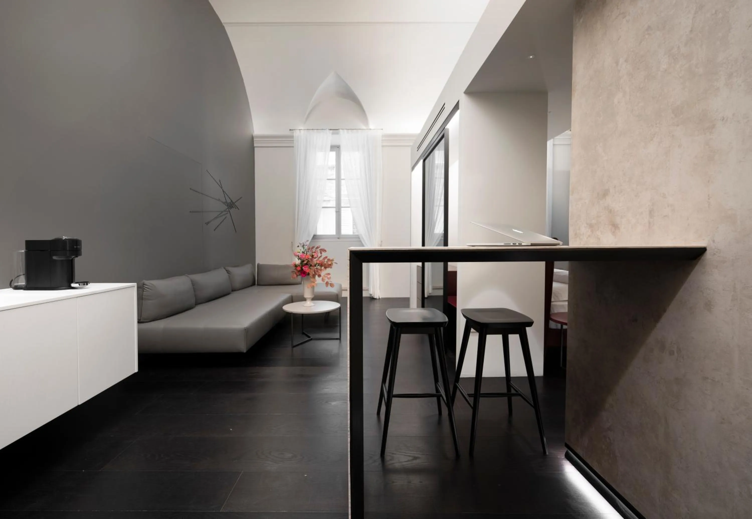 Living room, Bed in Palazzo Giusti Suites and Spa