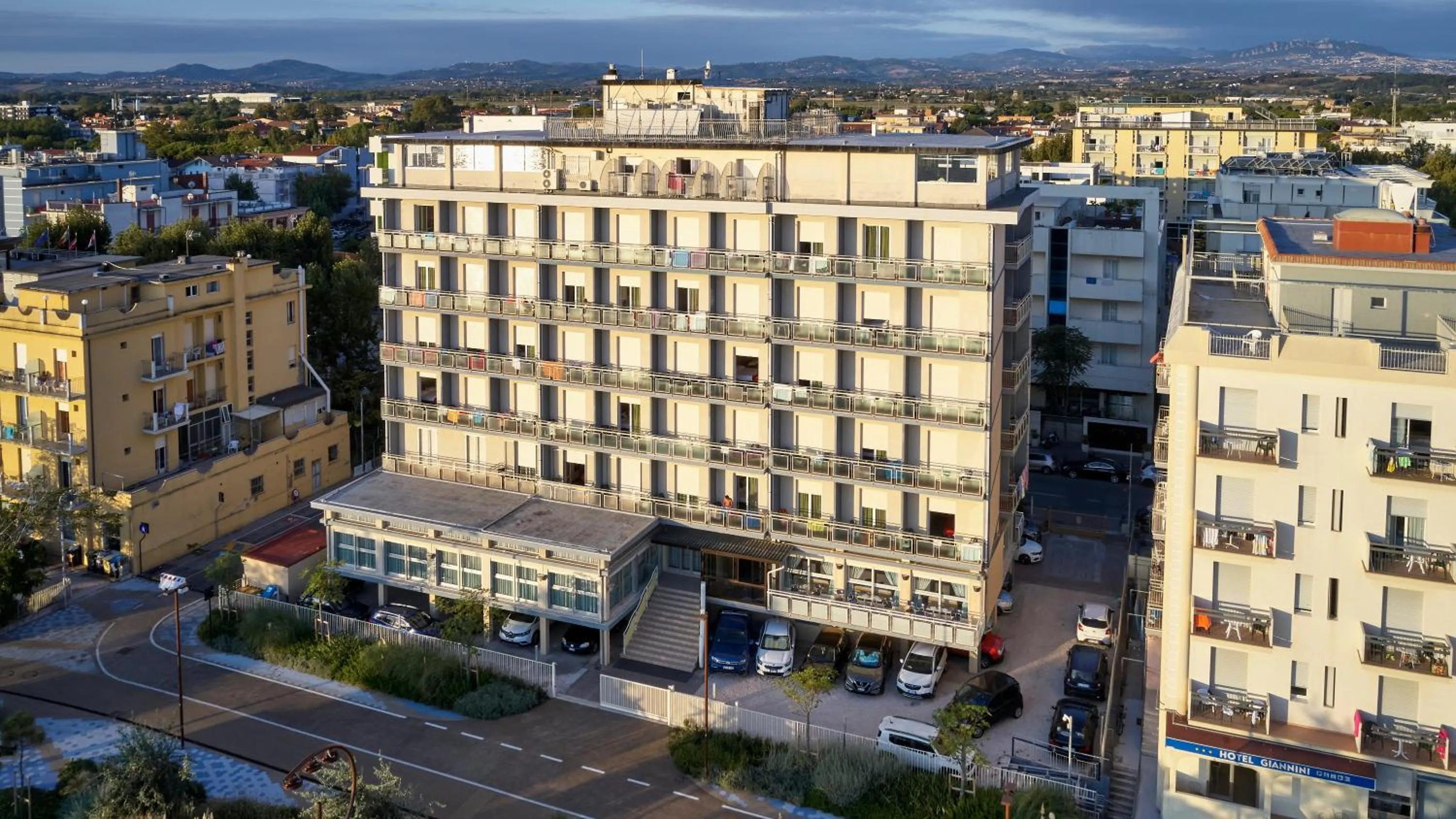 Property building in Hotel Centrale Miramare