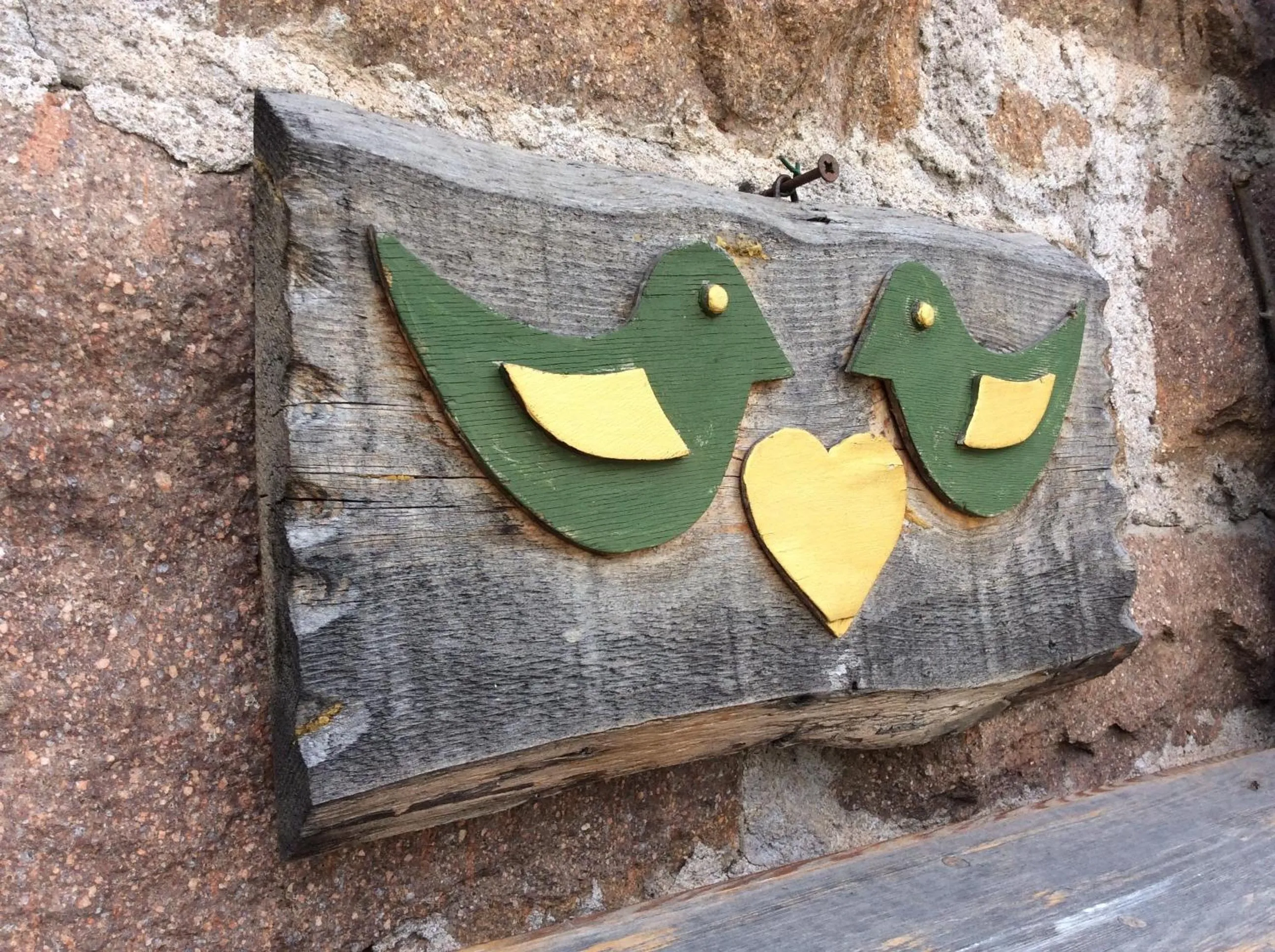 Decorative detail in Albergo Sole