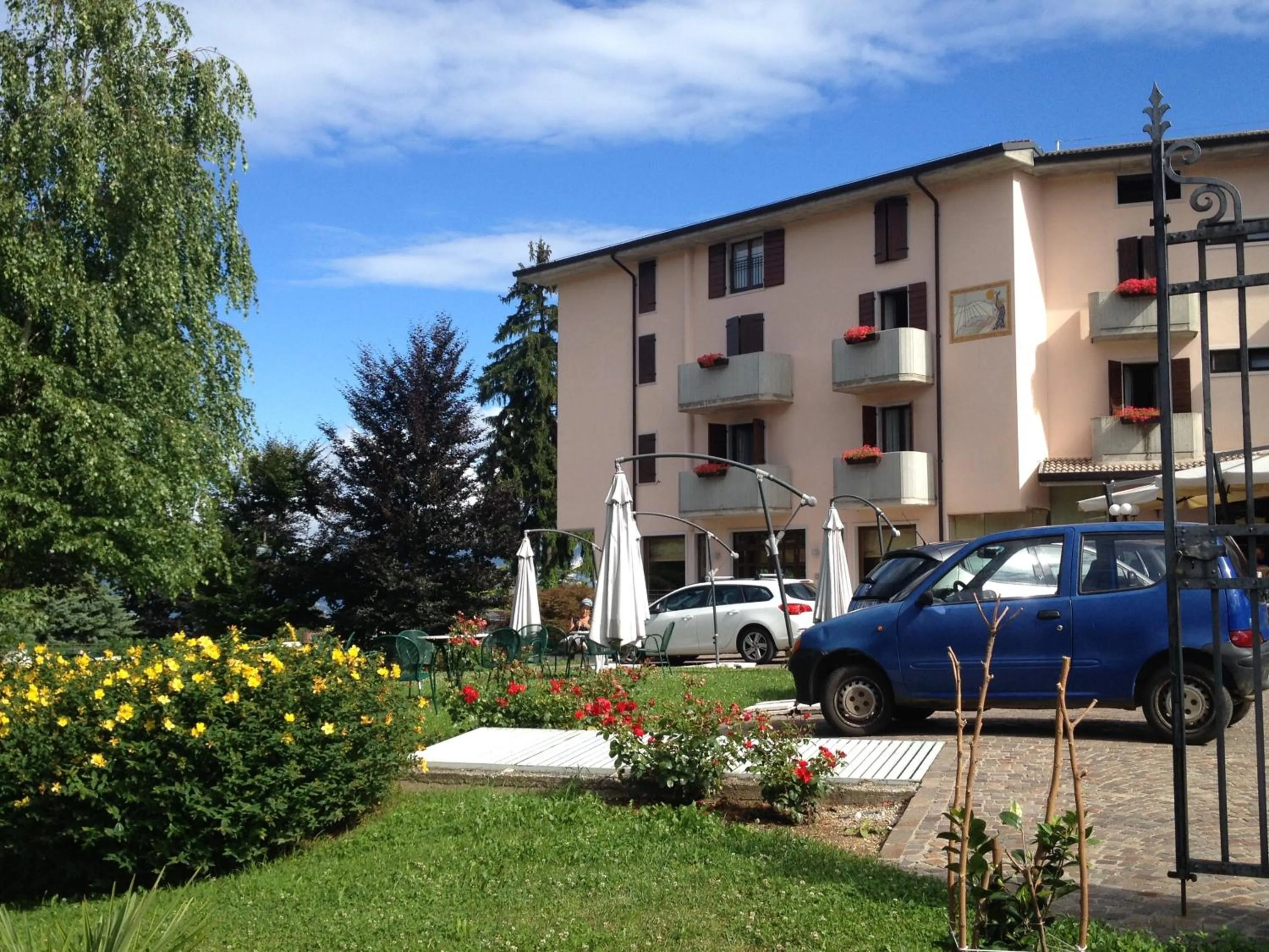 Property building in Albergo Sole