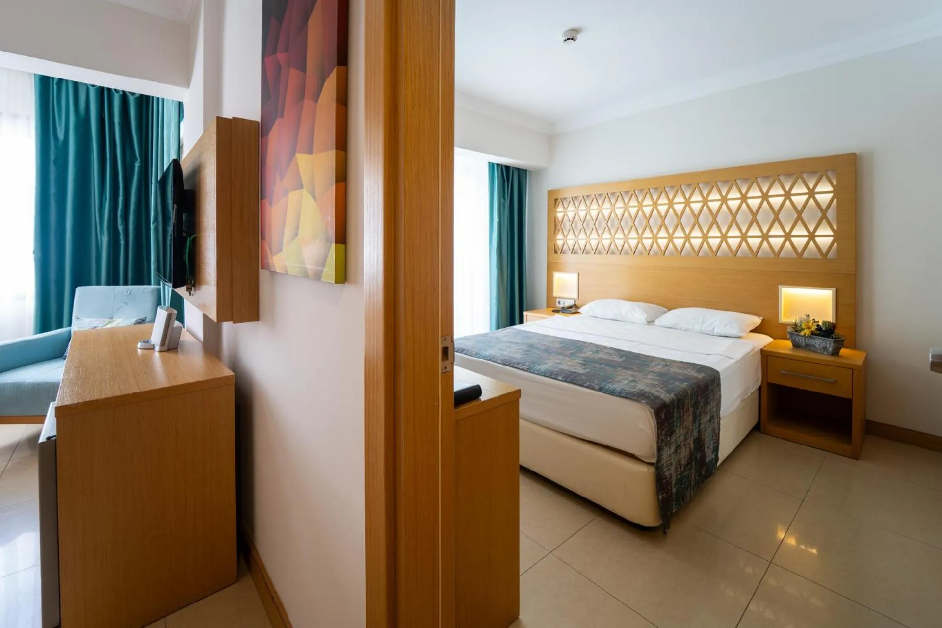 Aurasia Design Hotel
