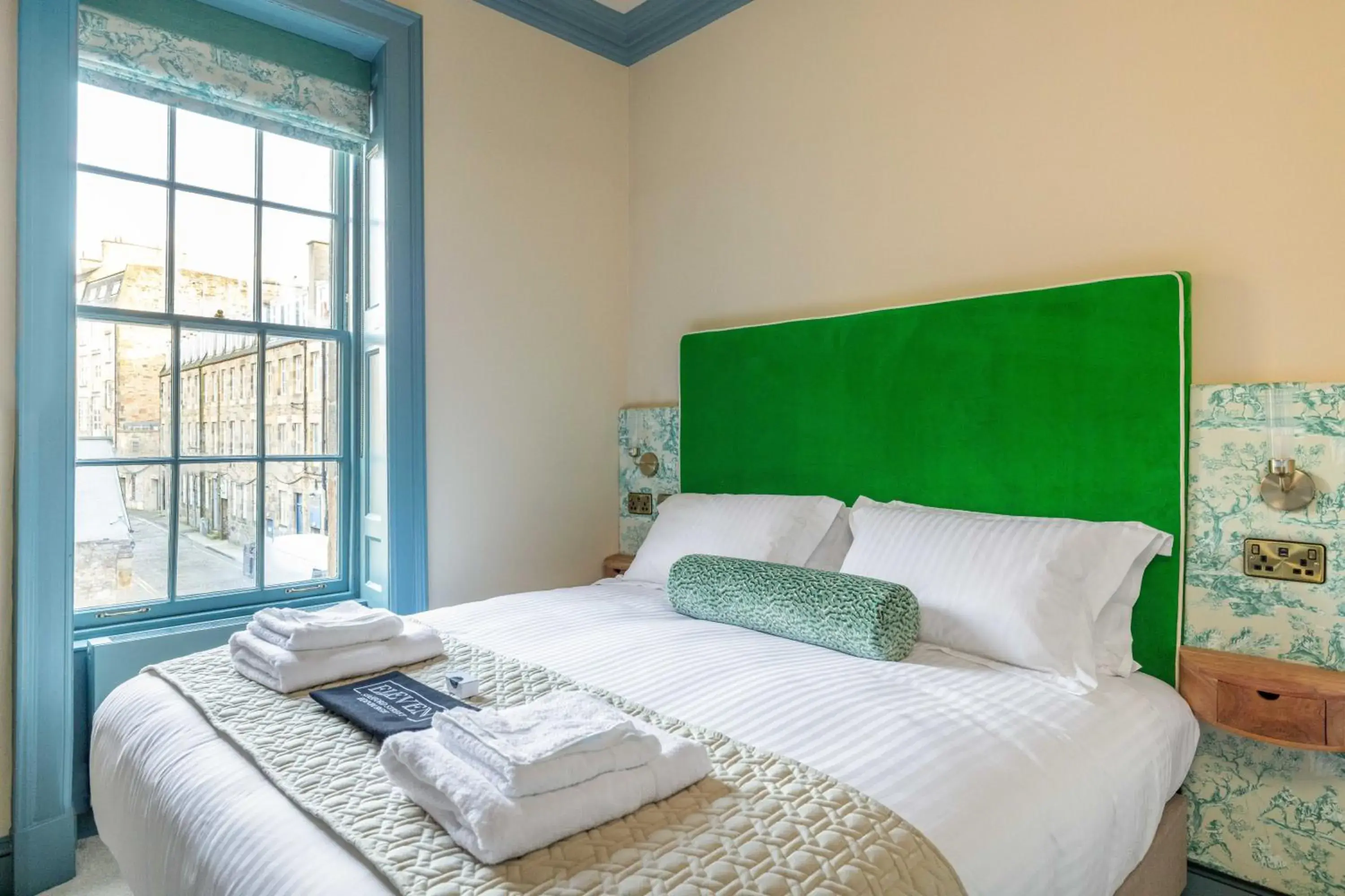 Superior Double Room in Eleven Stafford Street Townhouse Superior Double Room in Eleven Stafford Street Townhouse