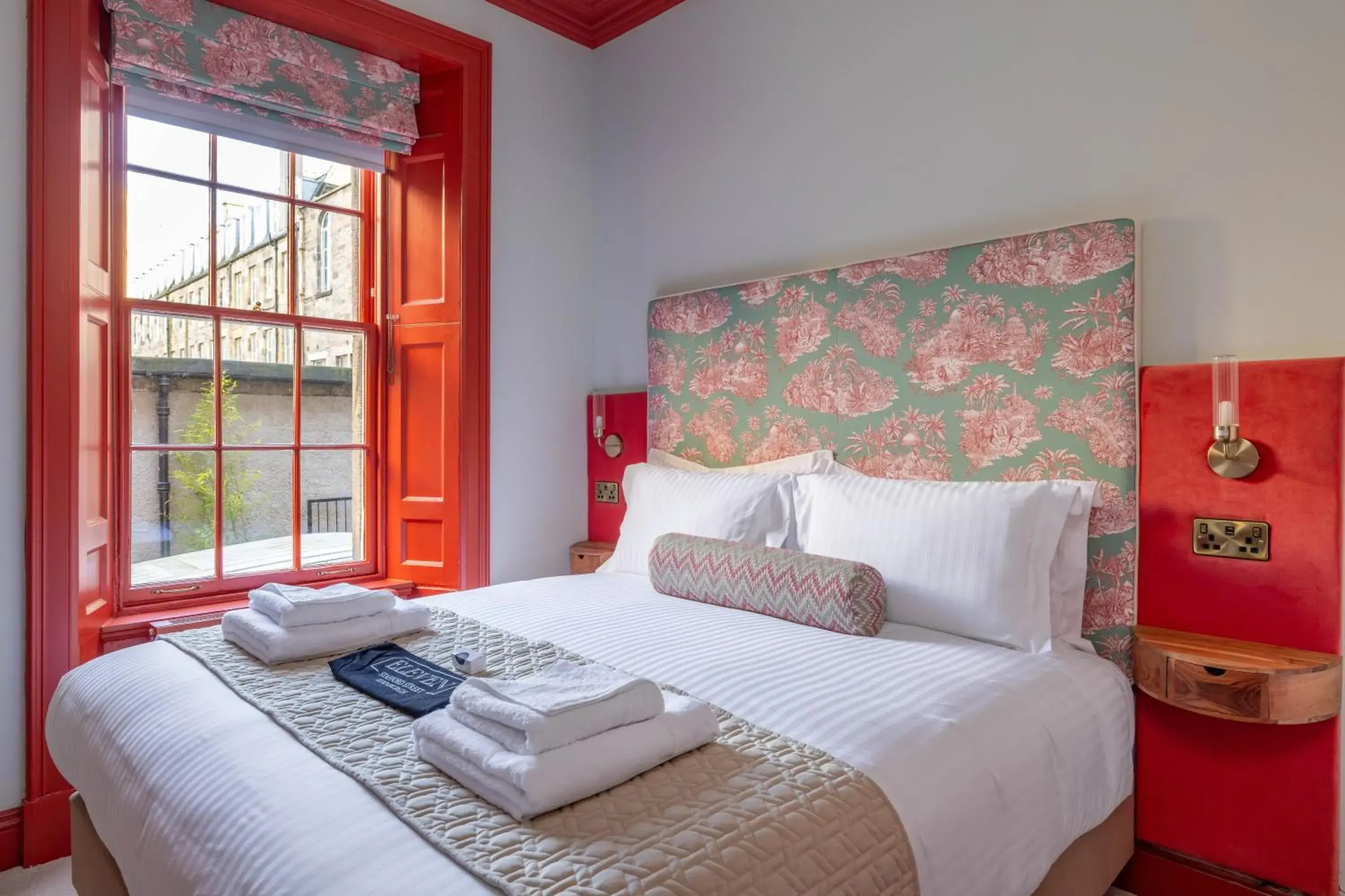 Standard Double Room- Belford in Eleven Stafford Street Townhouse Standard Double Room- Belford in Eleven Stafford Street Townhouse