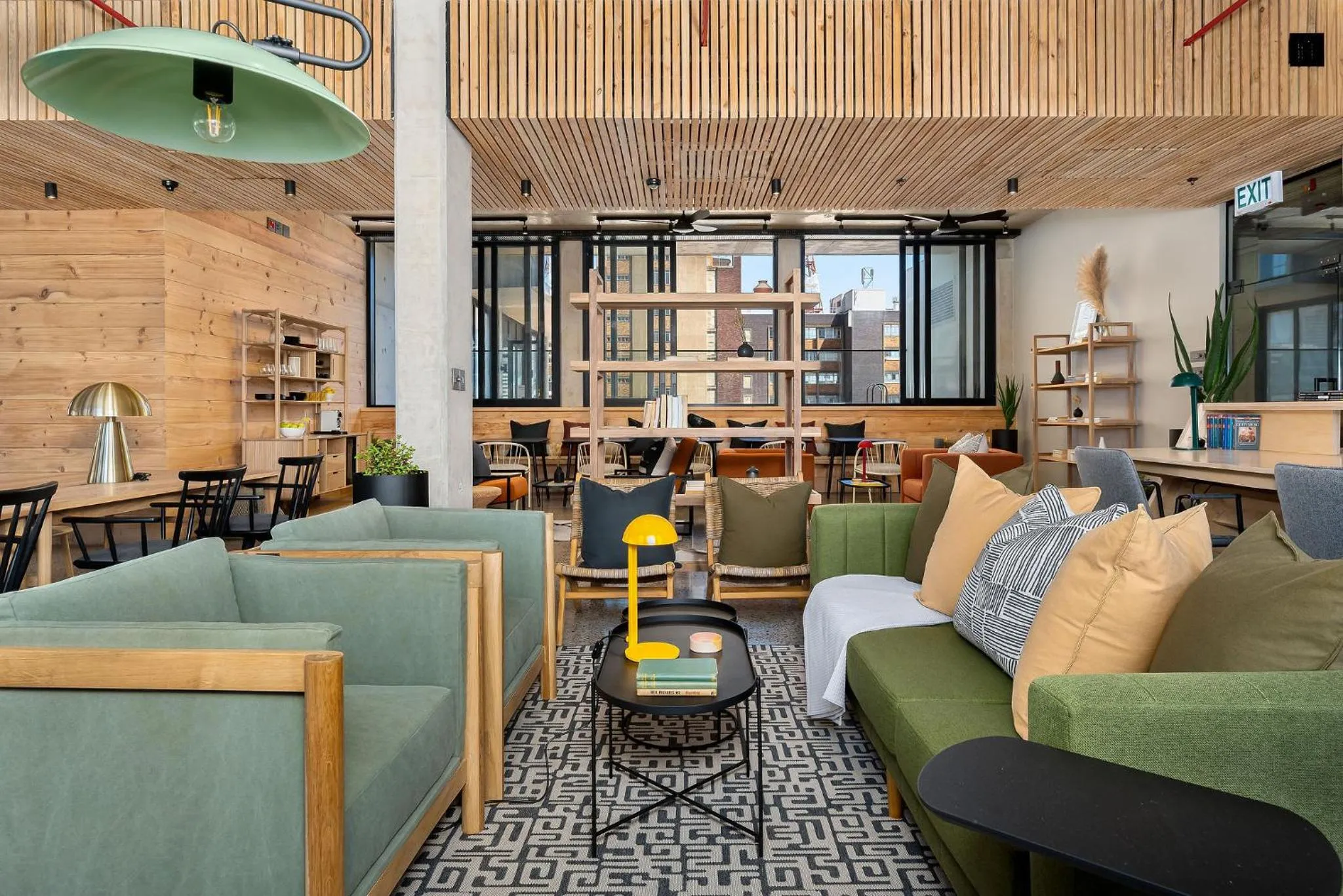 Lounge or bar in Neighbourgood 84 Harrington