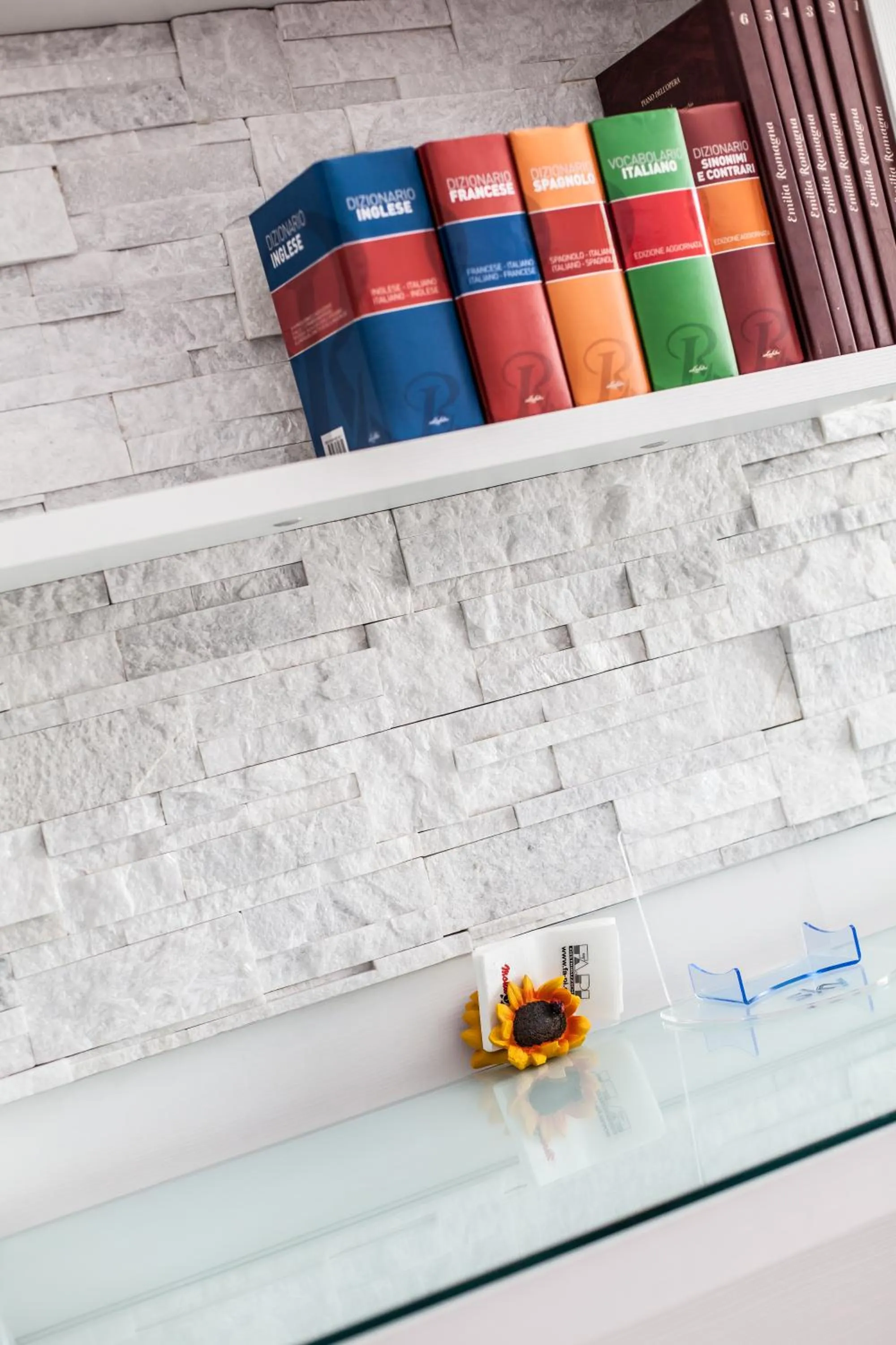 Communal lounge/ TV room in Kristalex Pet Family Hotel