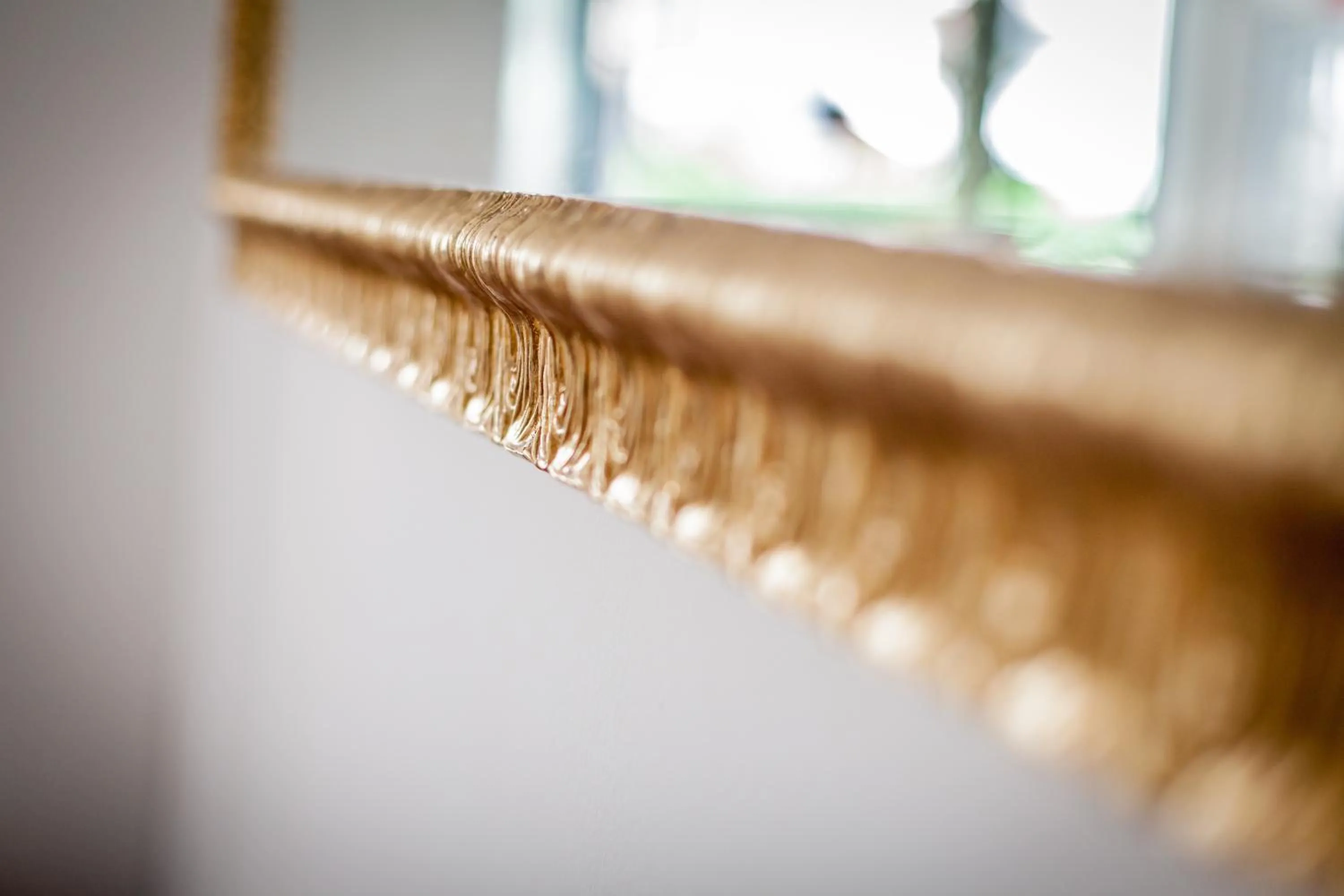 Decorative detail in Kristalex Pet Family Hotel