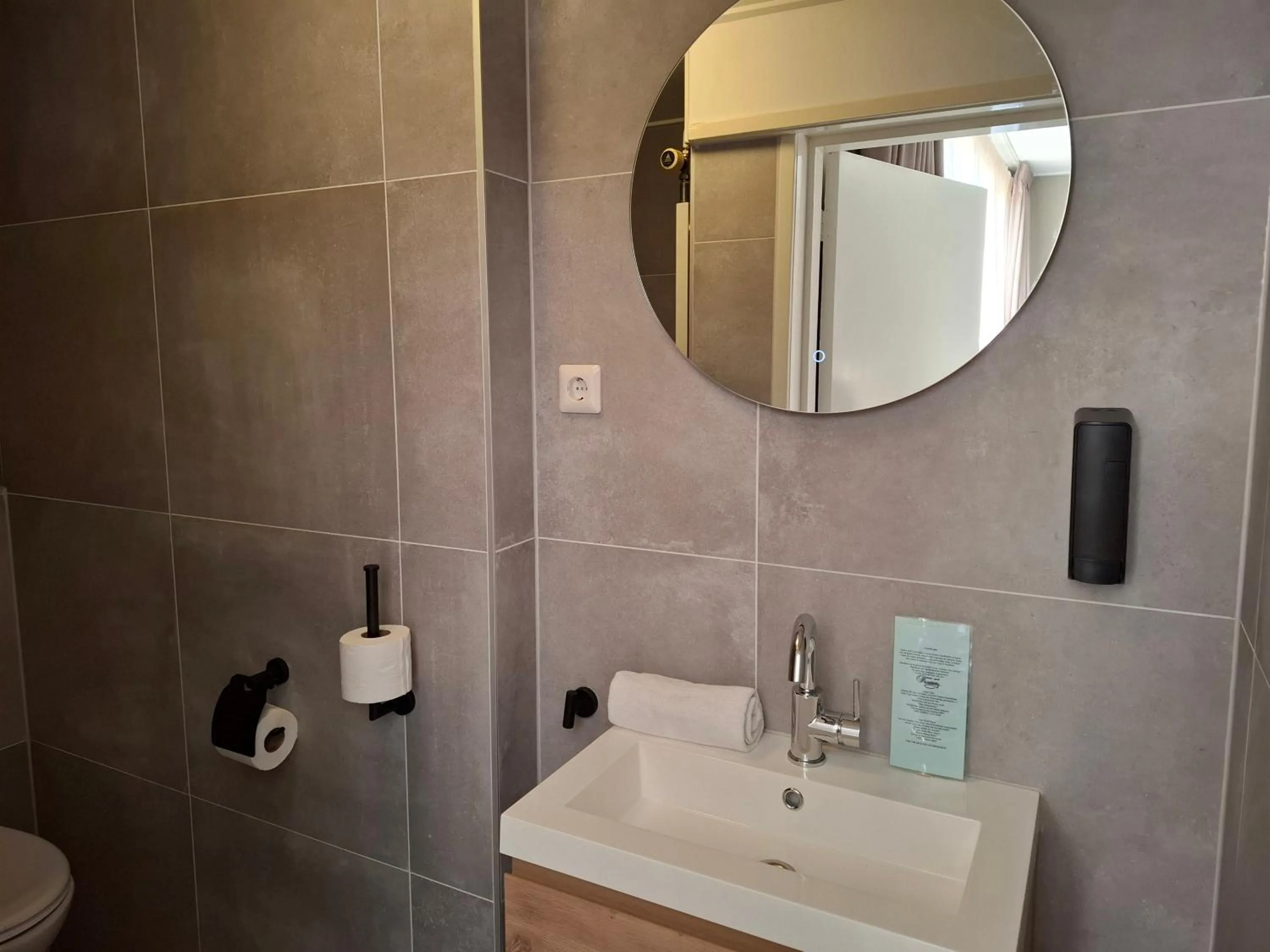 Bathroom in Hotel Randduin