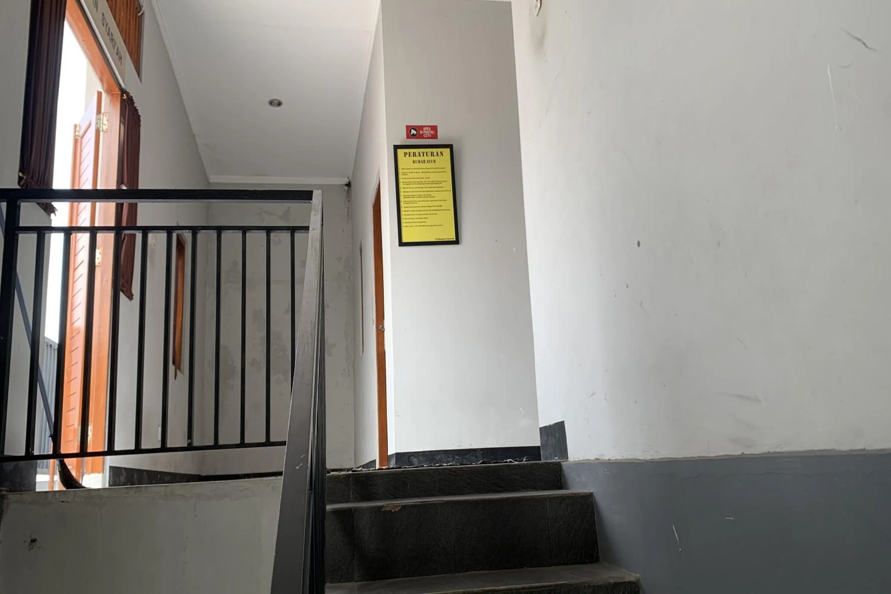 Property building in Residence 21 Syariah