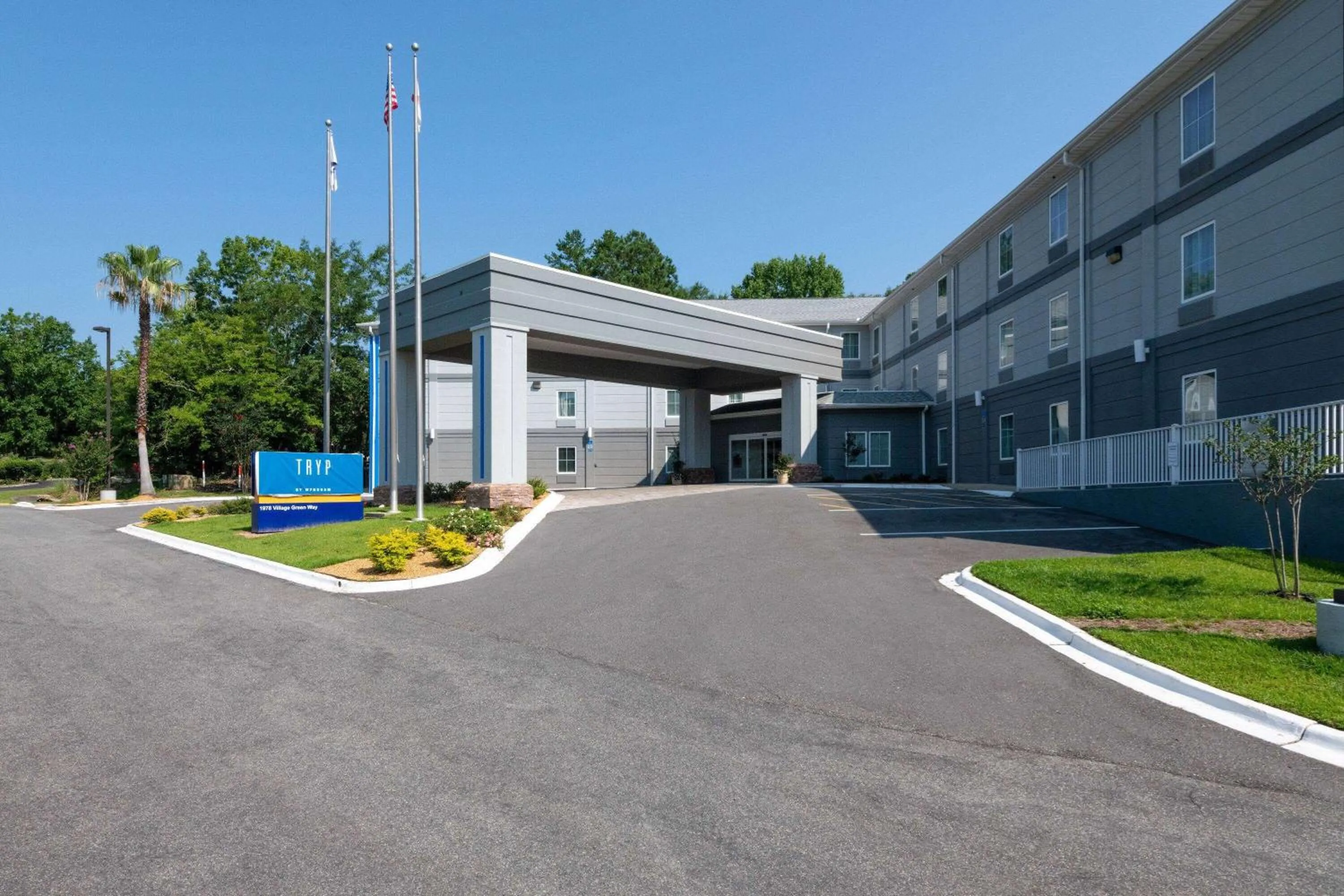 Property building in TRYP by Wyndham Tallahassee North I-10 Capital Circle