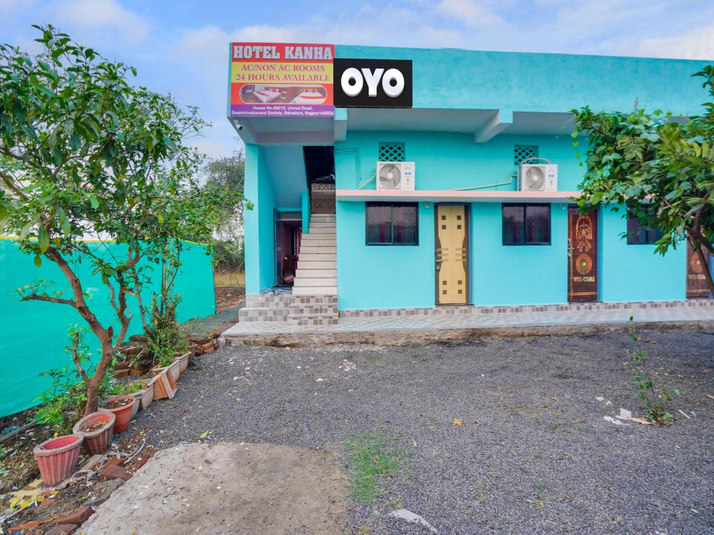 Facade/entrance in Hotel O Kanha