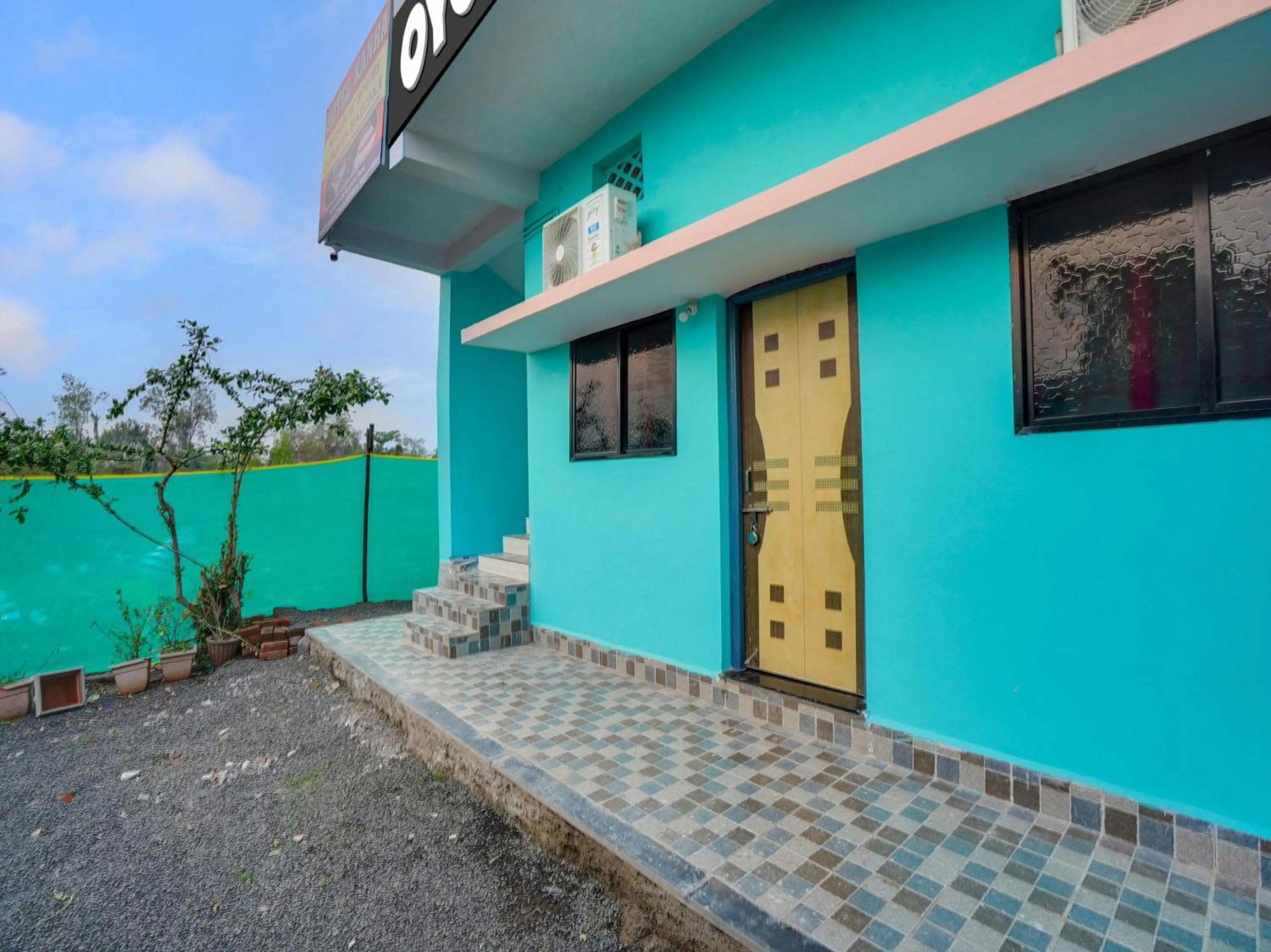 Lobby or reception in Hotel O Kanha